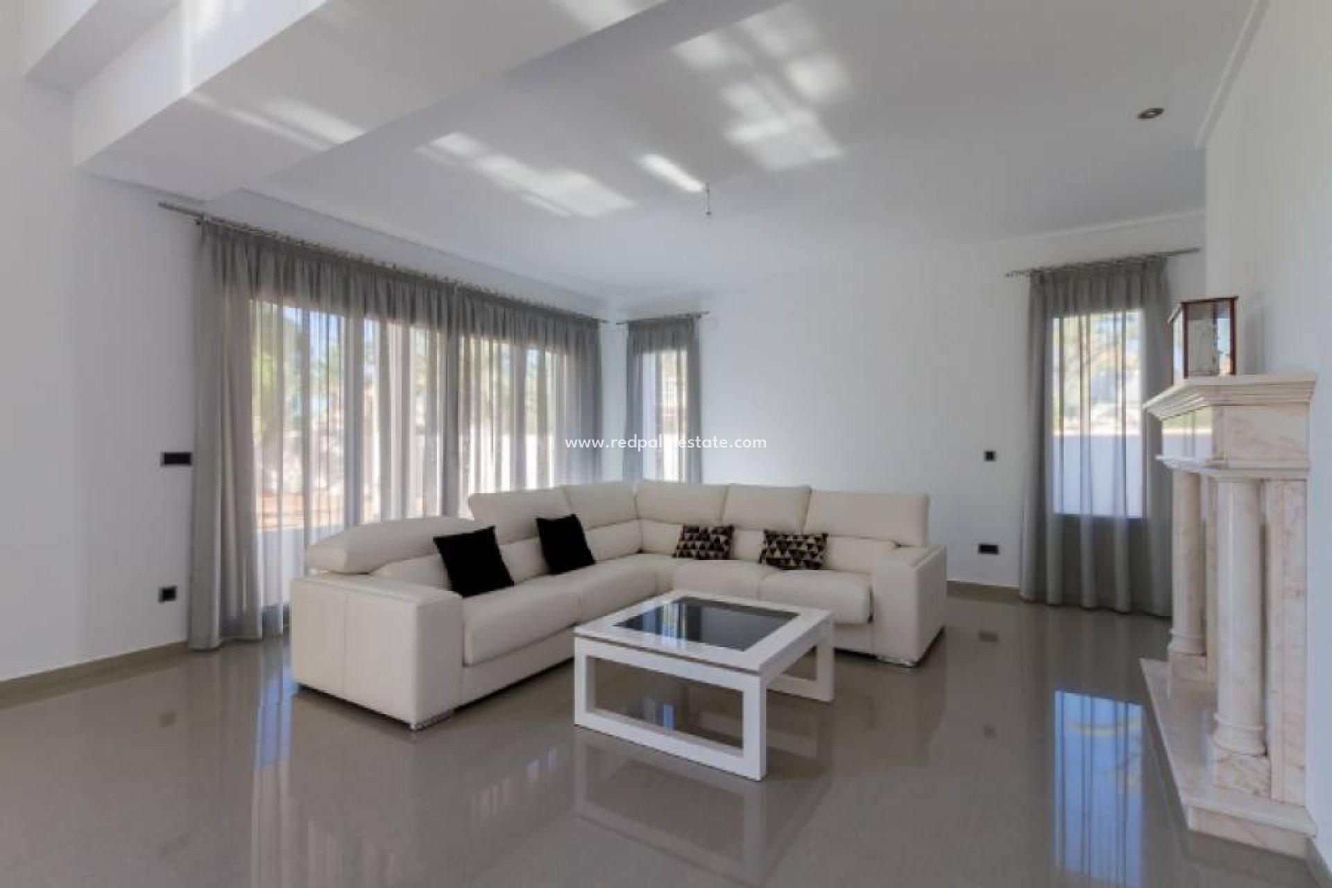 Återförsäljning - Fristående villa -
Orihuela Costa - Cabo Roig