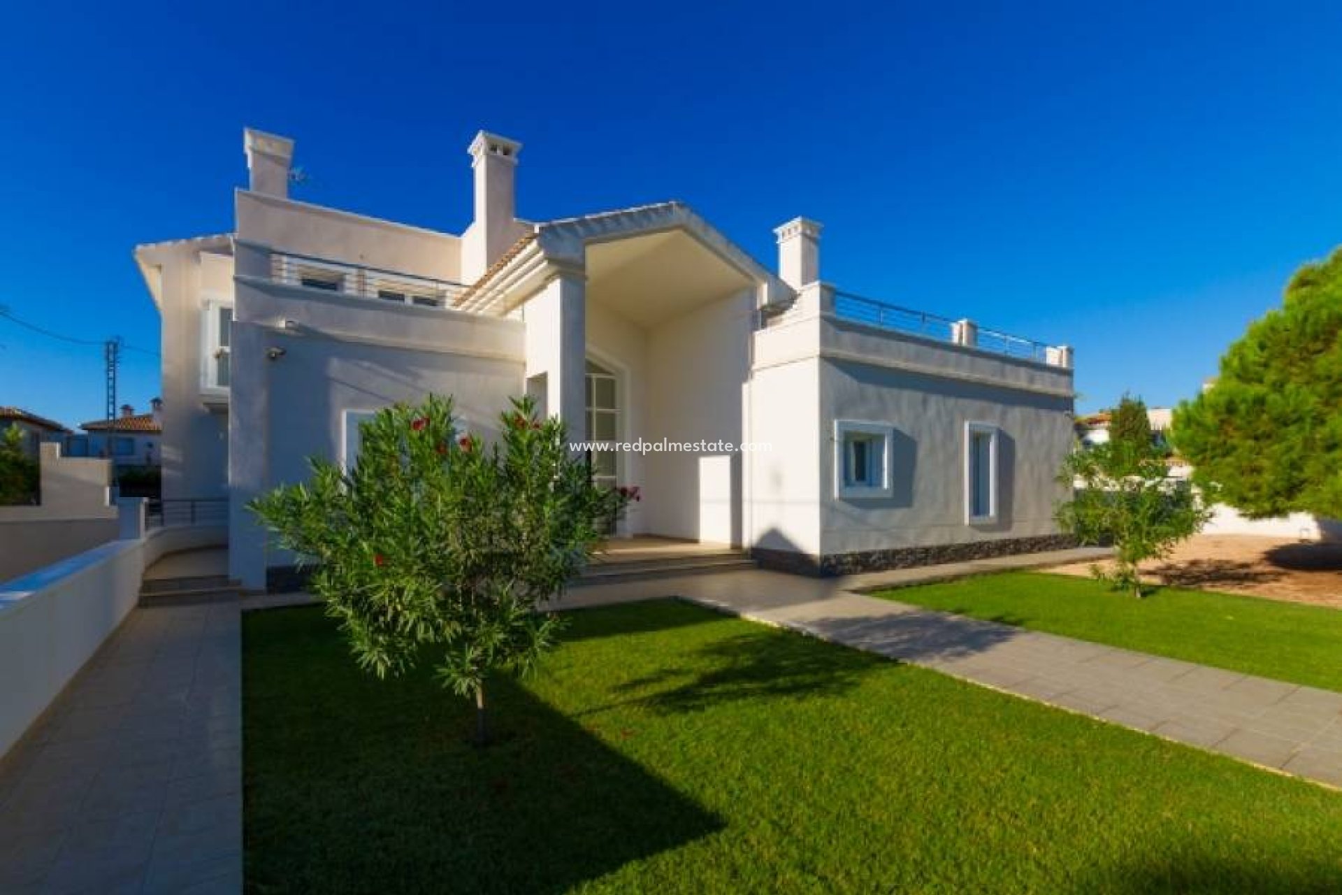 Återförsäljning - Fristående villa -
Orihuela Costa - Cabo Roig