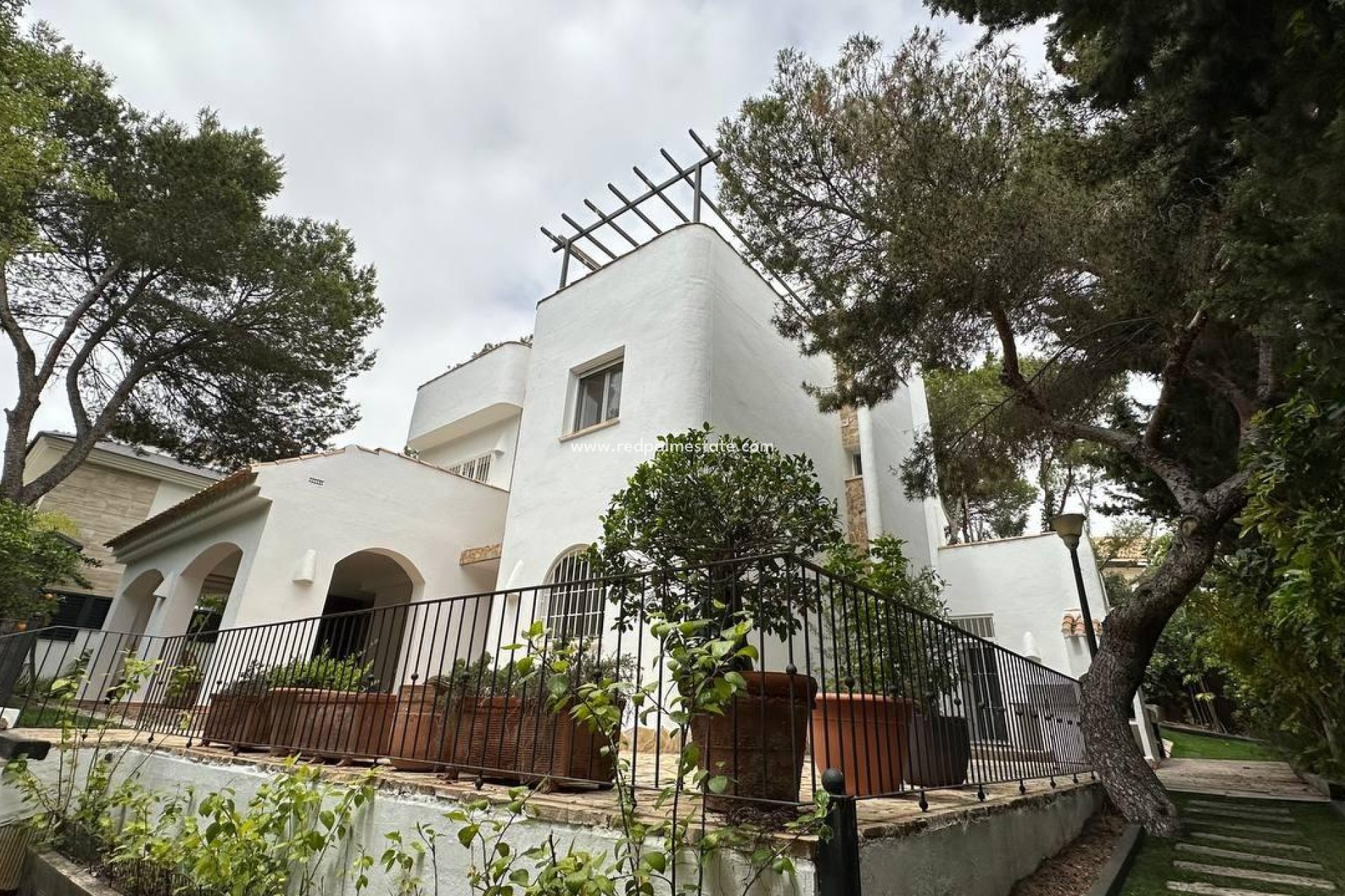 Återförsäljning - Fristående villa -
Orihuela Costa - Campoamor