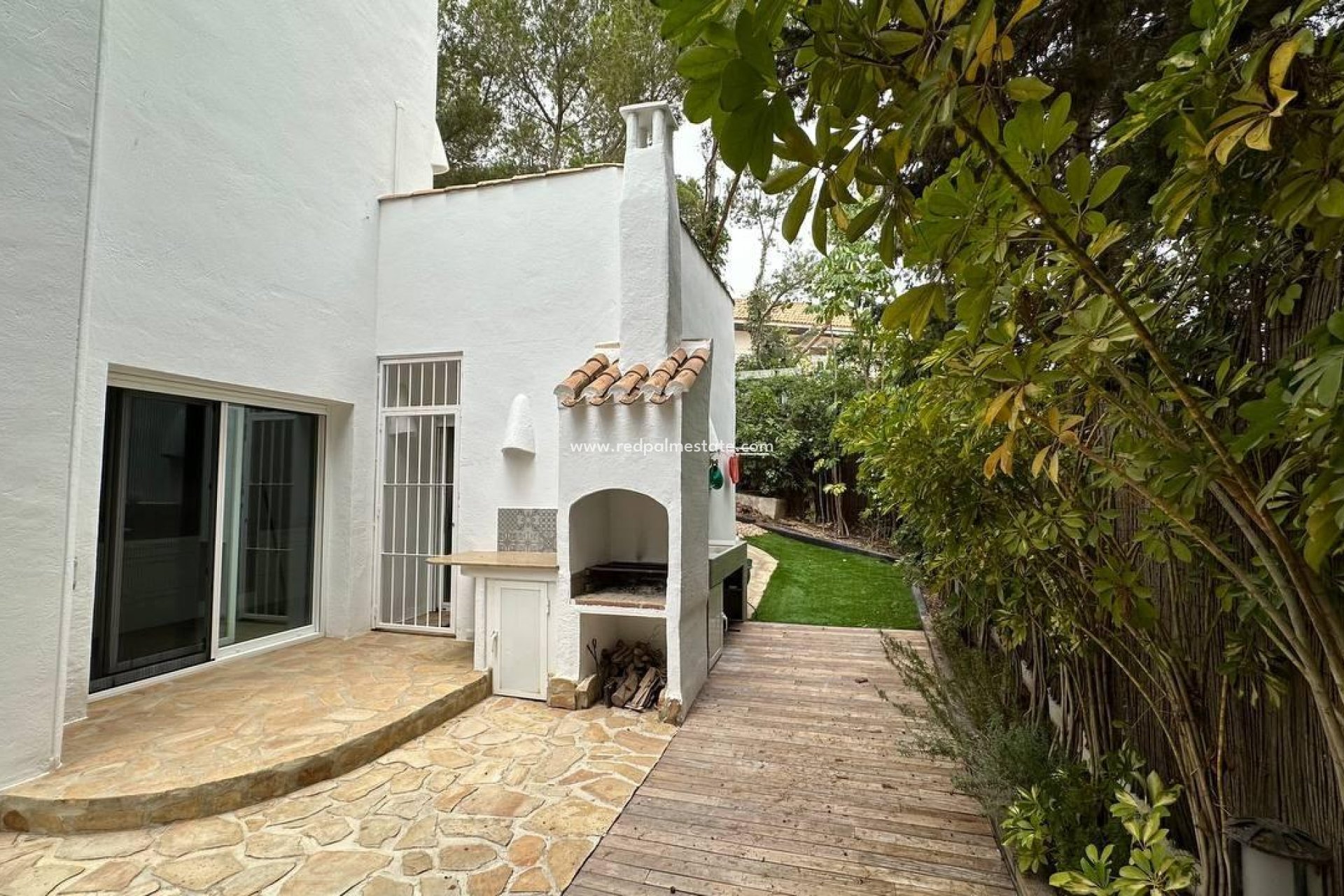 Återförsäljning - Fristående villa -
Orihuela Costa - Campoamor