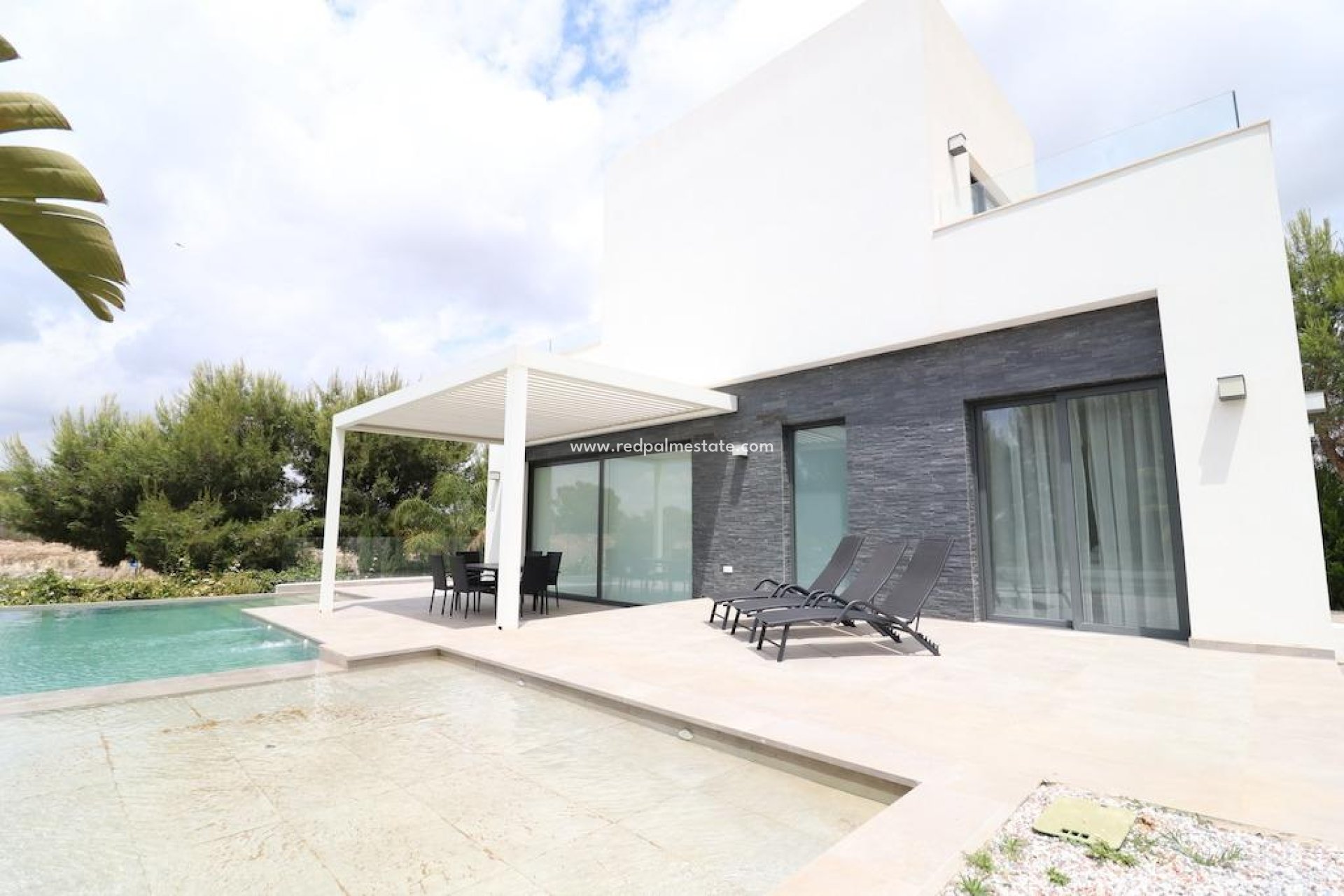 Återförsäljning - Fristående villa -
Orihuela Costa - Campoamor