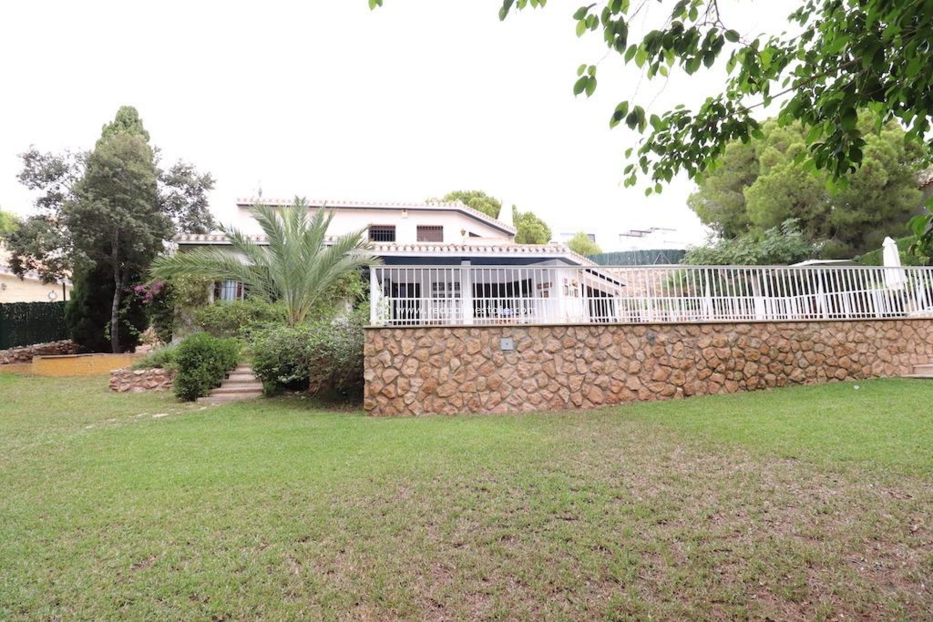 Återförsäljning - Fristående villa -
Orihuela Costa - Costa Blanca