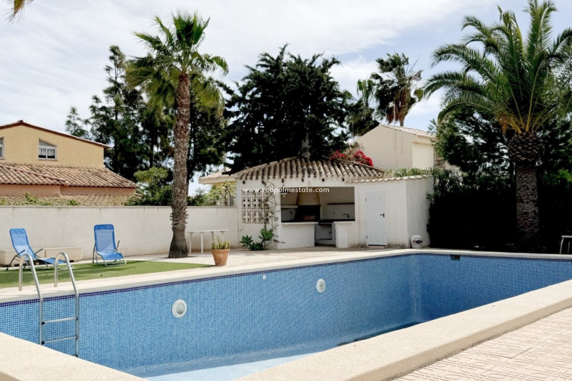 Återförsäljning - Fristående villa -
Orihuela Costa - Costa Blanca