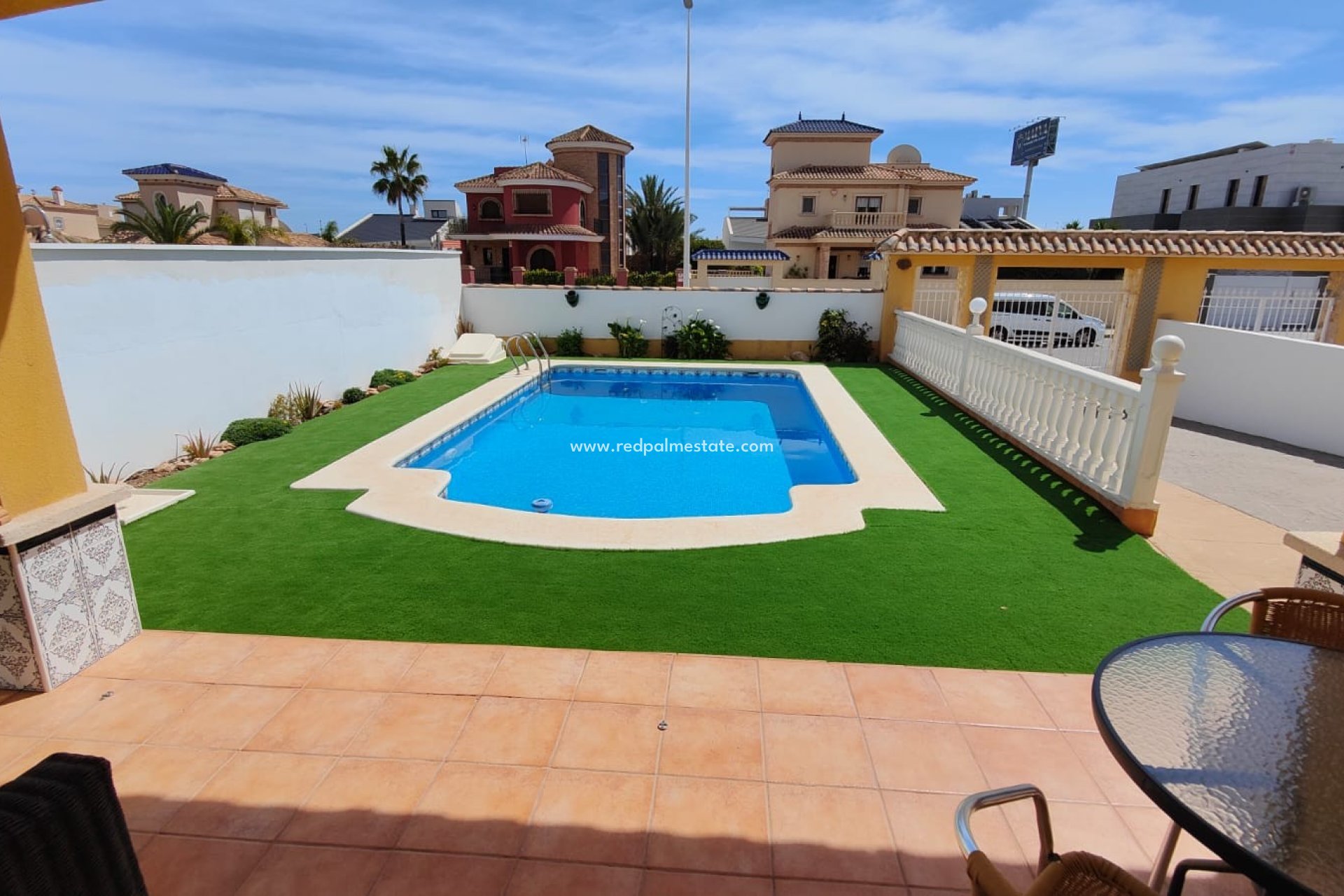 Återförsäljning - Fristående villa -
Orihuela Costa - Costa Blanca