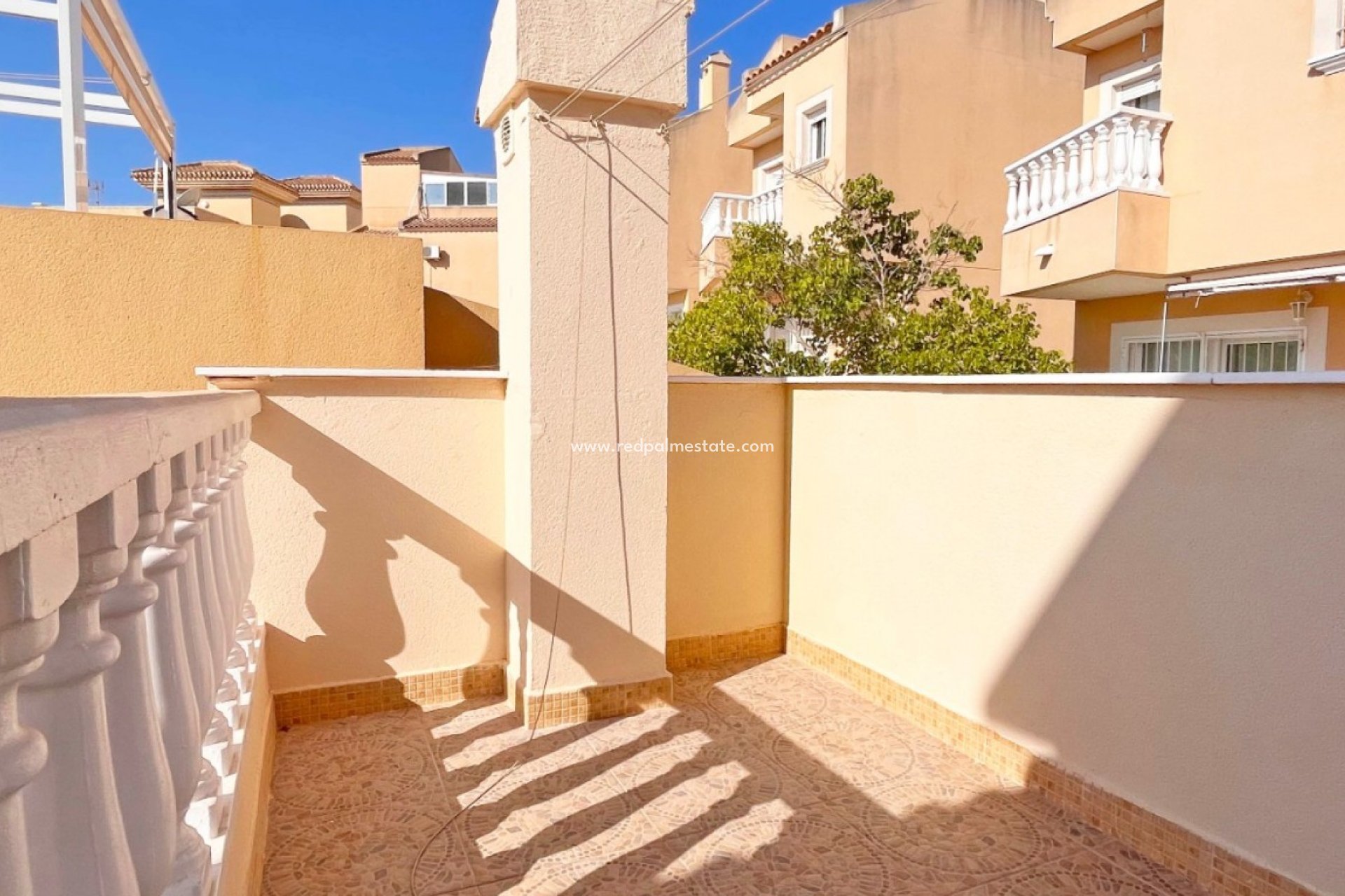 Återförsäljning - Fristående villa -
Orihuela Costa - Costa Blanca