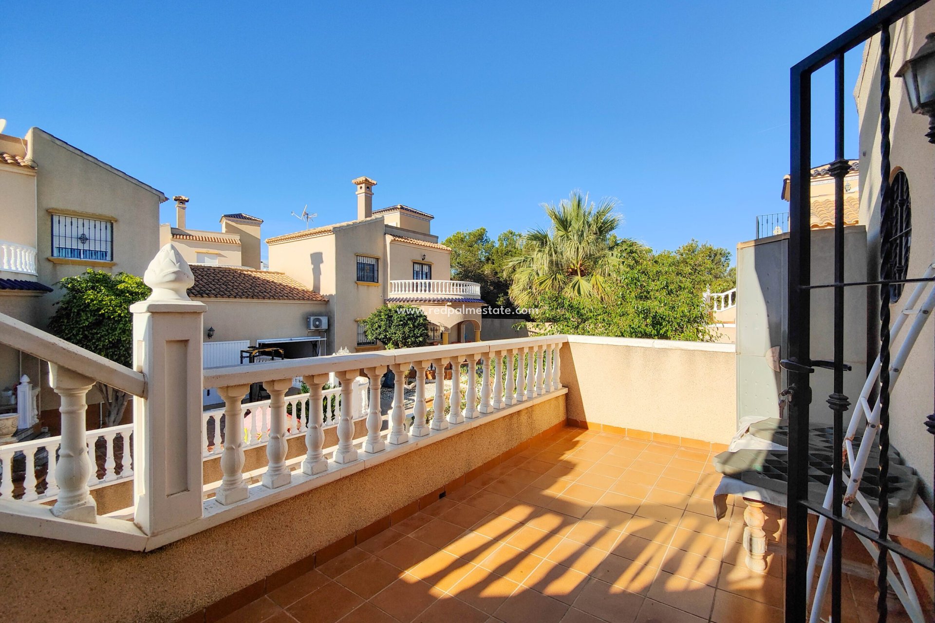 Återförsäljning - Fristående villa -
Orihuela Costa - Costa Blanca