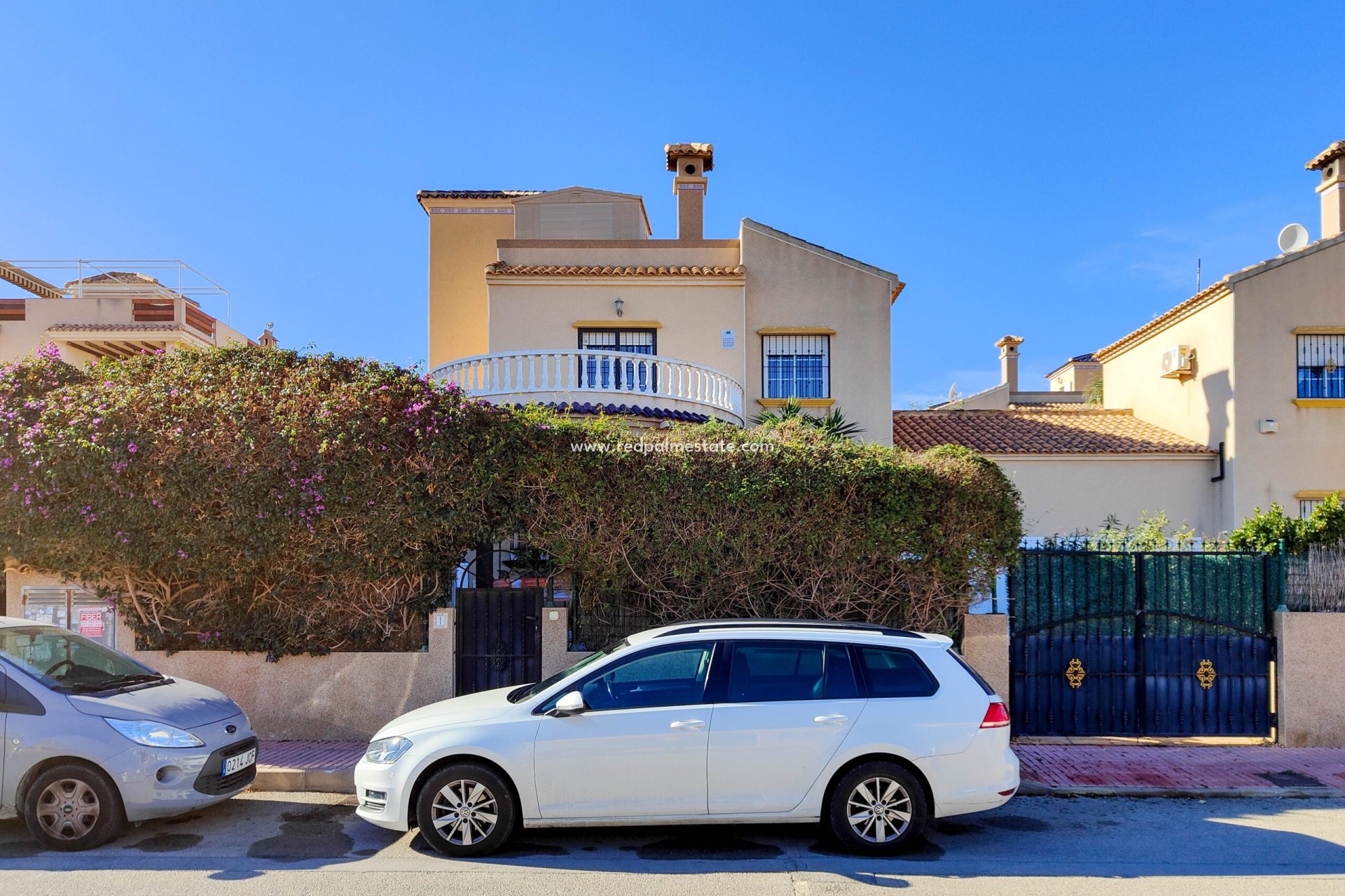 Återförsäljning - Fristående villa -
Orihuela Costa - Costa Blanca