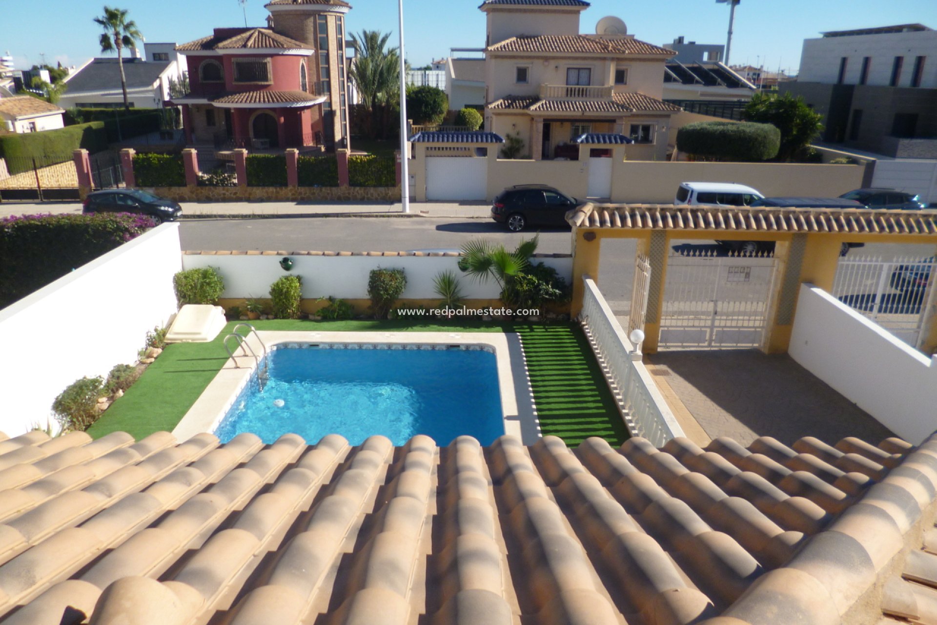 Återförsäljning - Fristående villa -
Orihuela Costa - Costa Blanca