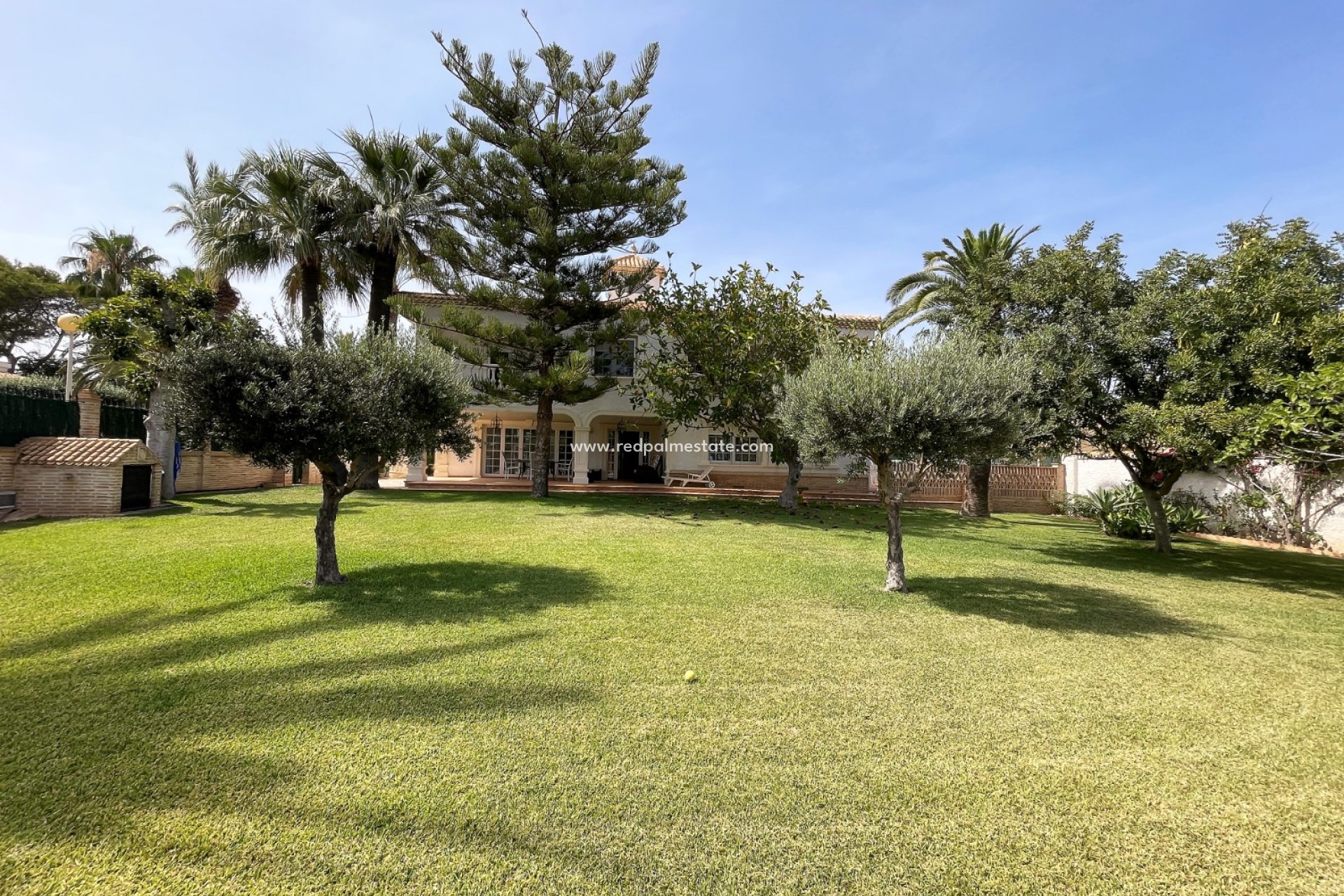 Återförsäljning - Fristående villa -
Orihuela Costa - Costa Blanca