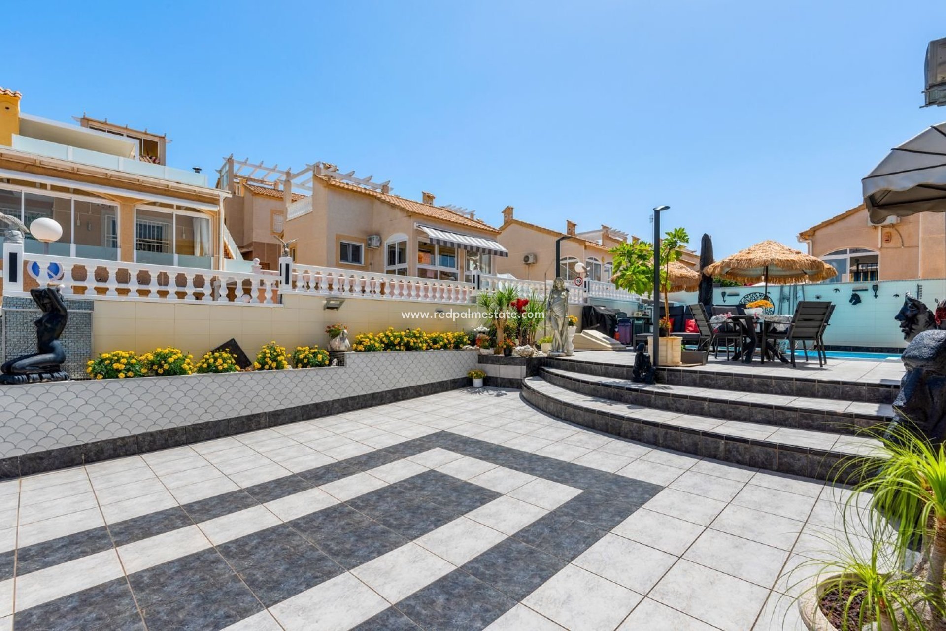 Återförsäljning - Fristående villa -
Orihuela Costa - Costa Blanca