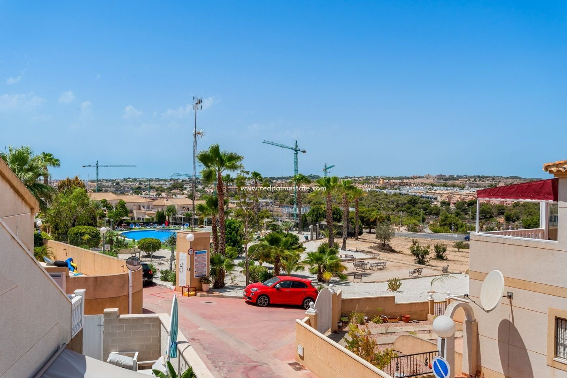 Återförsäljning - Fristående villa -
Orihuela Costa - Costa Blanca