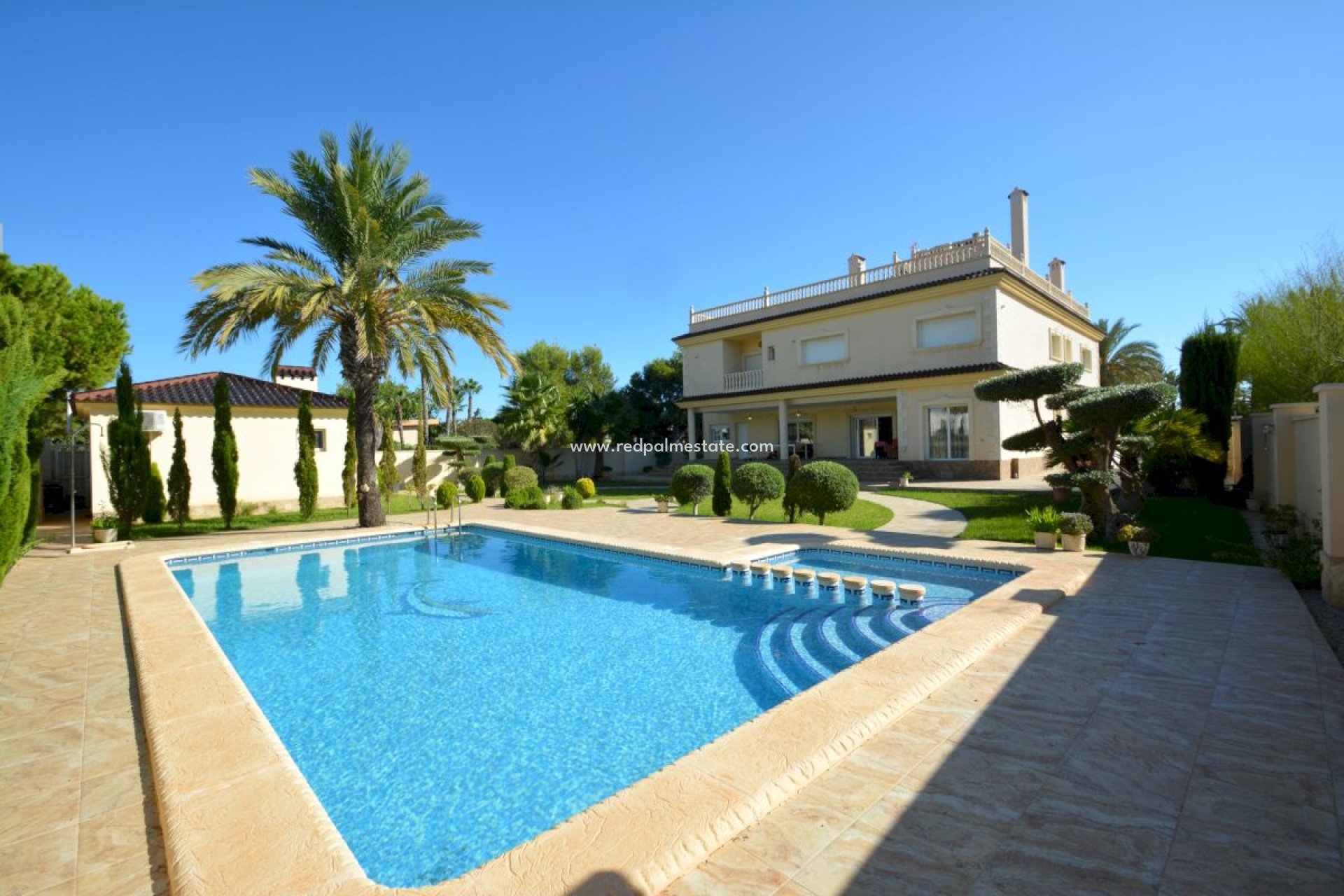 Återförsäljning - Fristående villa -
Orihuela Costa - Costa Blanca