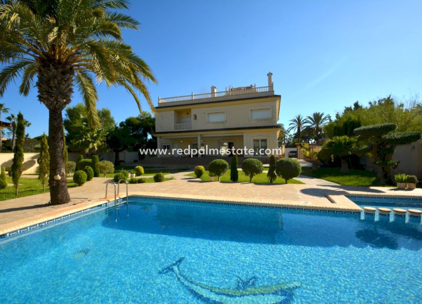 Återförsäljning - Fristående villa -
Orihuela Costa - Costa Blanca