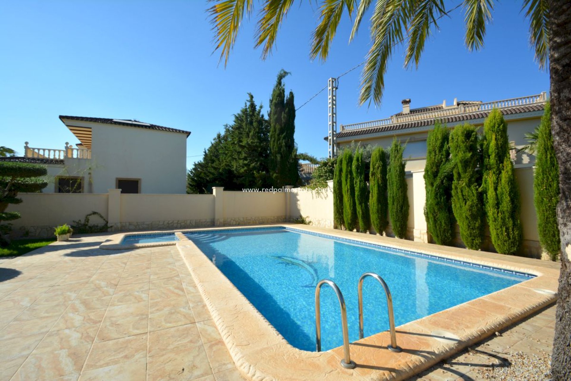 Återförsäljning - Fristående villa -
Orihuela Costa - Costa Blanca