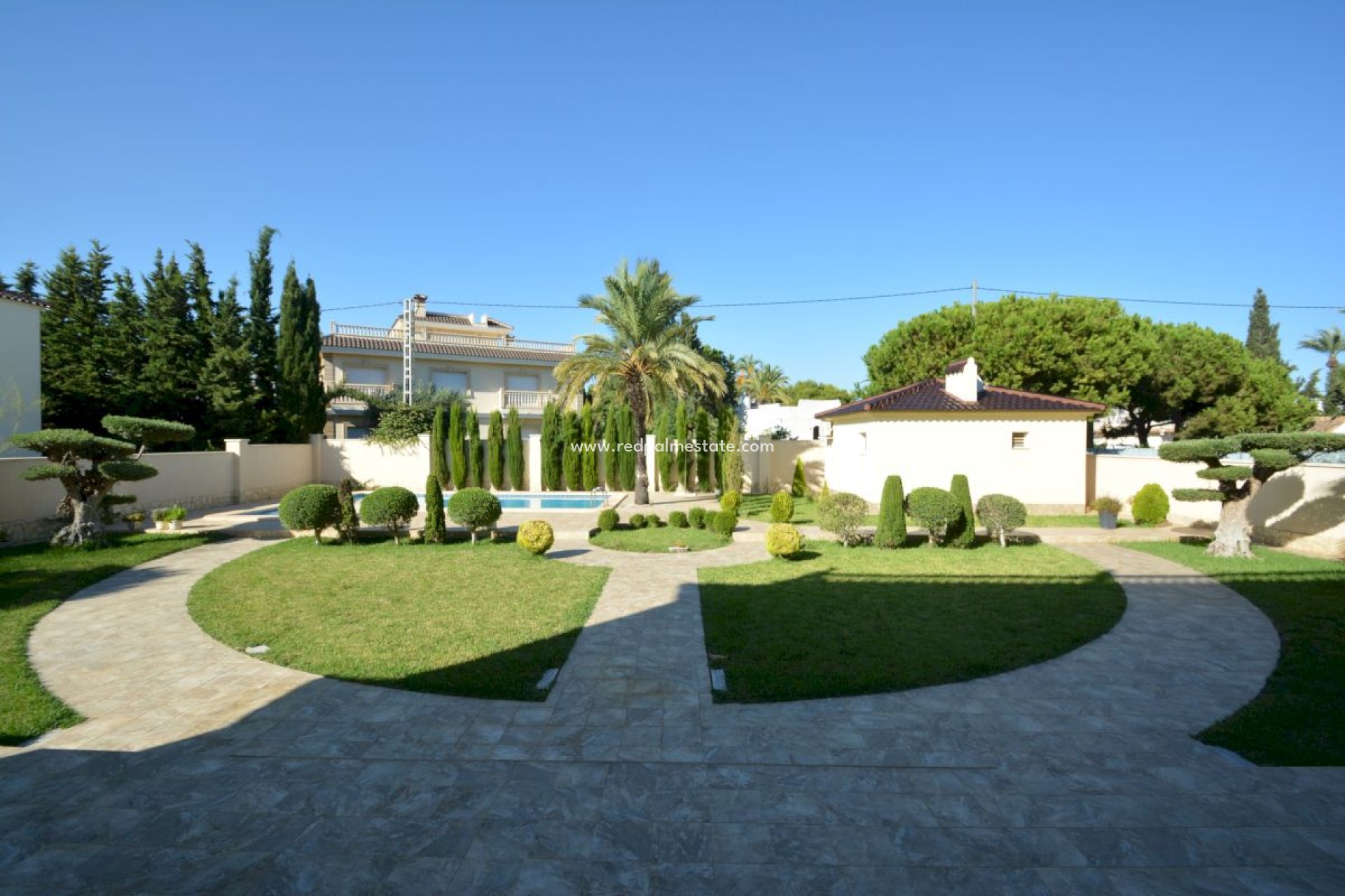 Återförsäljning - Fristående villa -
Orihuela Costa - Costa Blanca