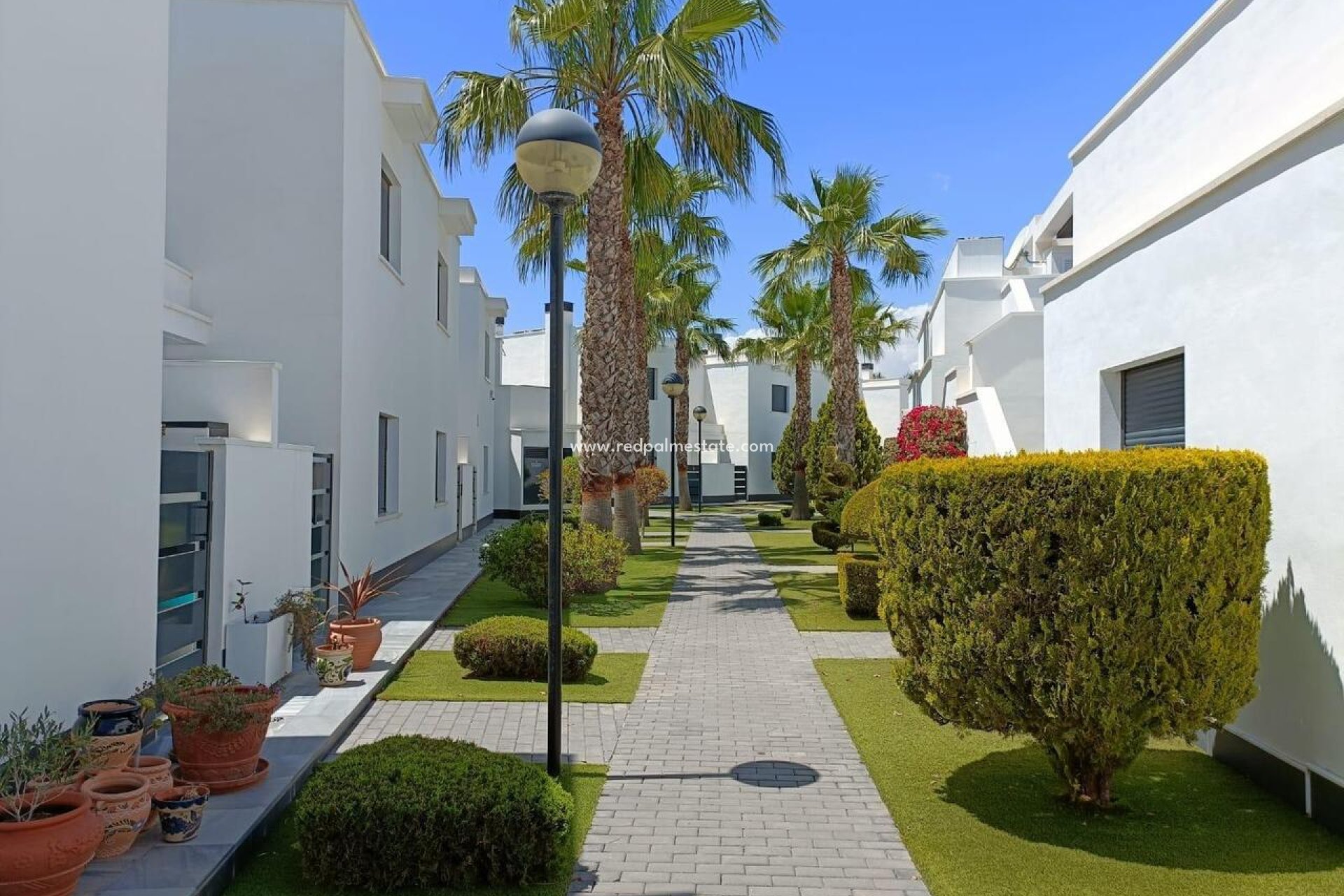 Återförsäljning - Fristående villa -
Orihuela Costa - Costa Blanca