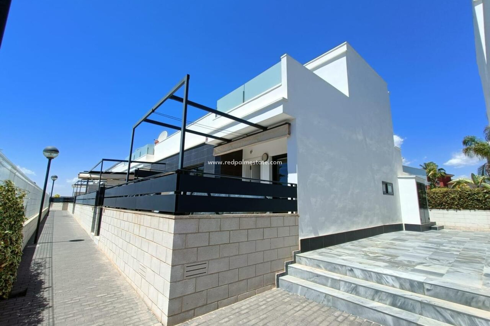 Återförsäljning - Fristående villa -
Orihuela Costa - Costa Blanca