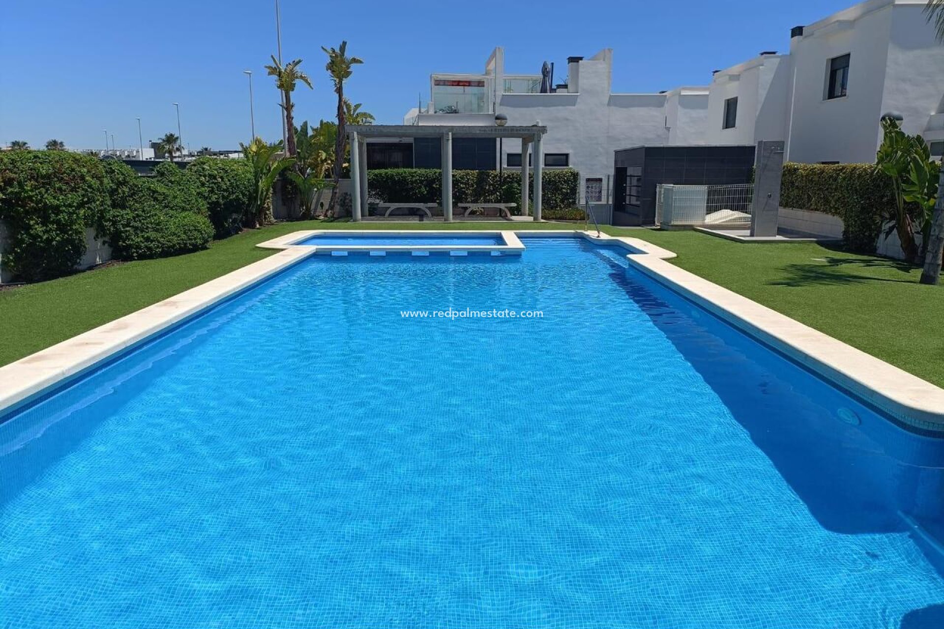 Återförsäljning - Fristående villa -
Orihuela Costa - Costa Blanca