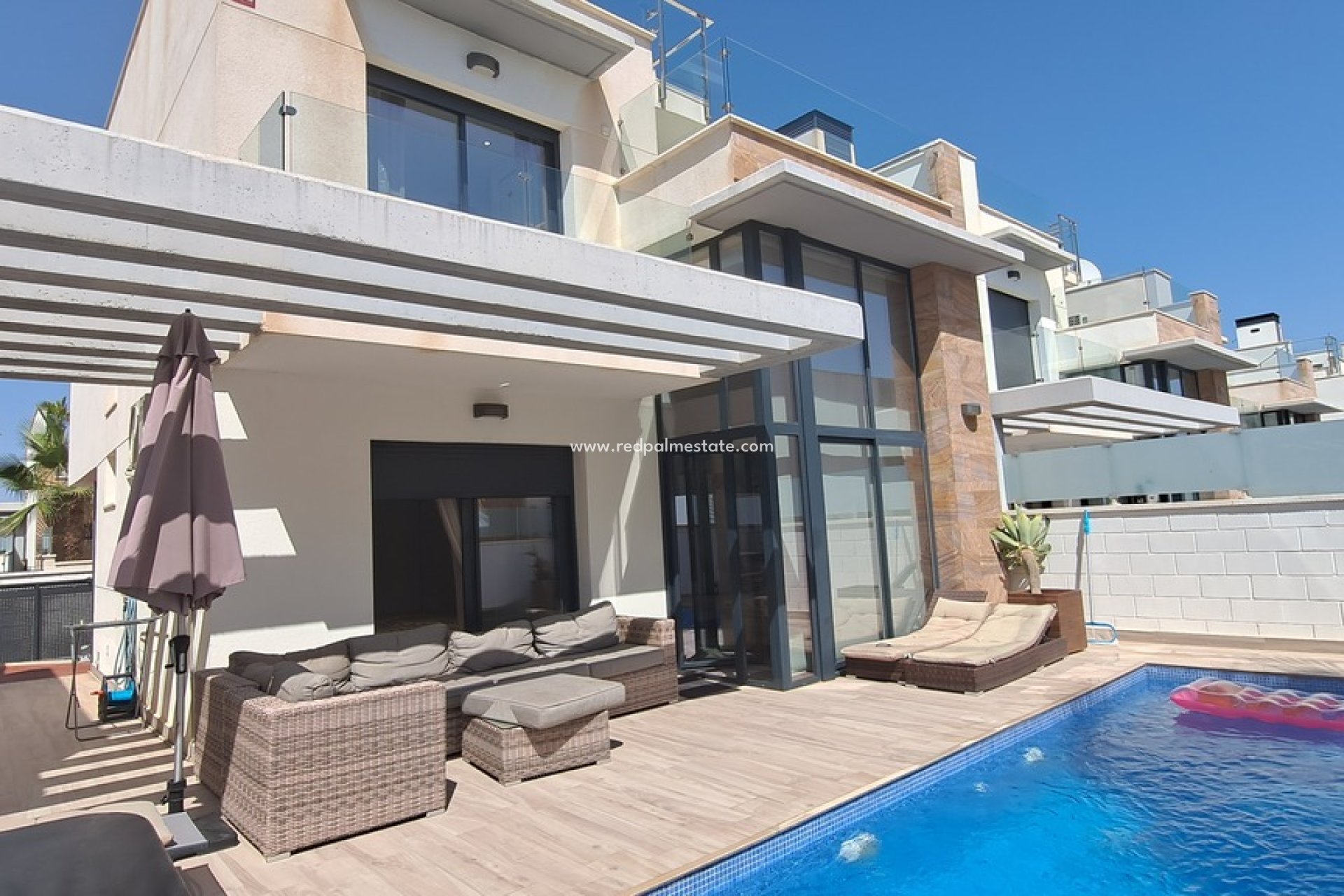 Återförsäljning - Fristående villa -
Orihuela Costa - Costa Blanca