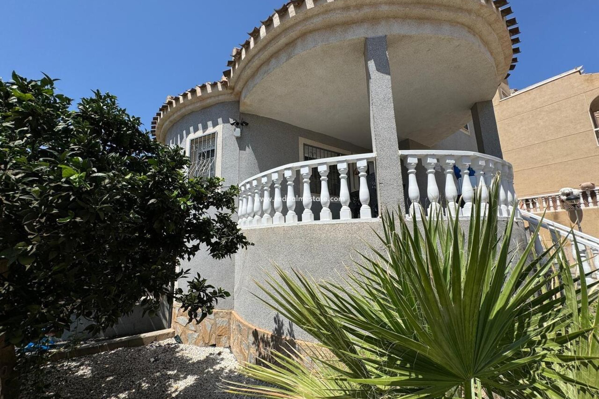 Återförsäljning - Fristående villa -
Orihuela Costa - Costa Blanca