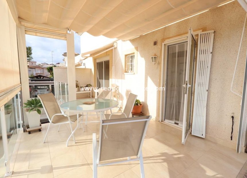 Återförsäljning - Fristående villa -
Orihuela Costa - Costa Blanca