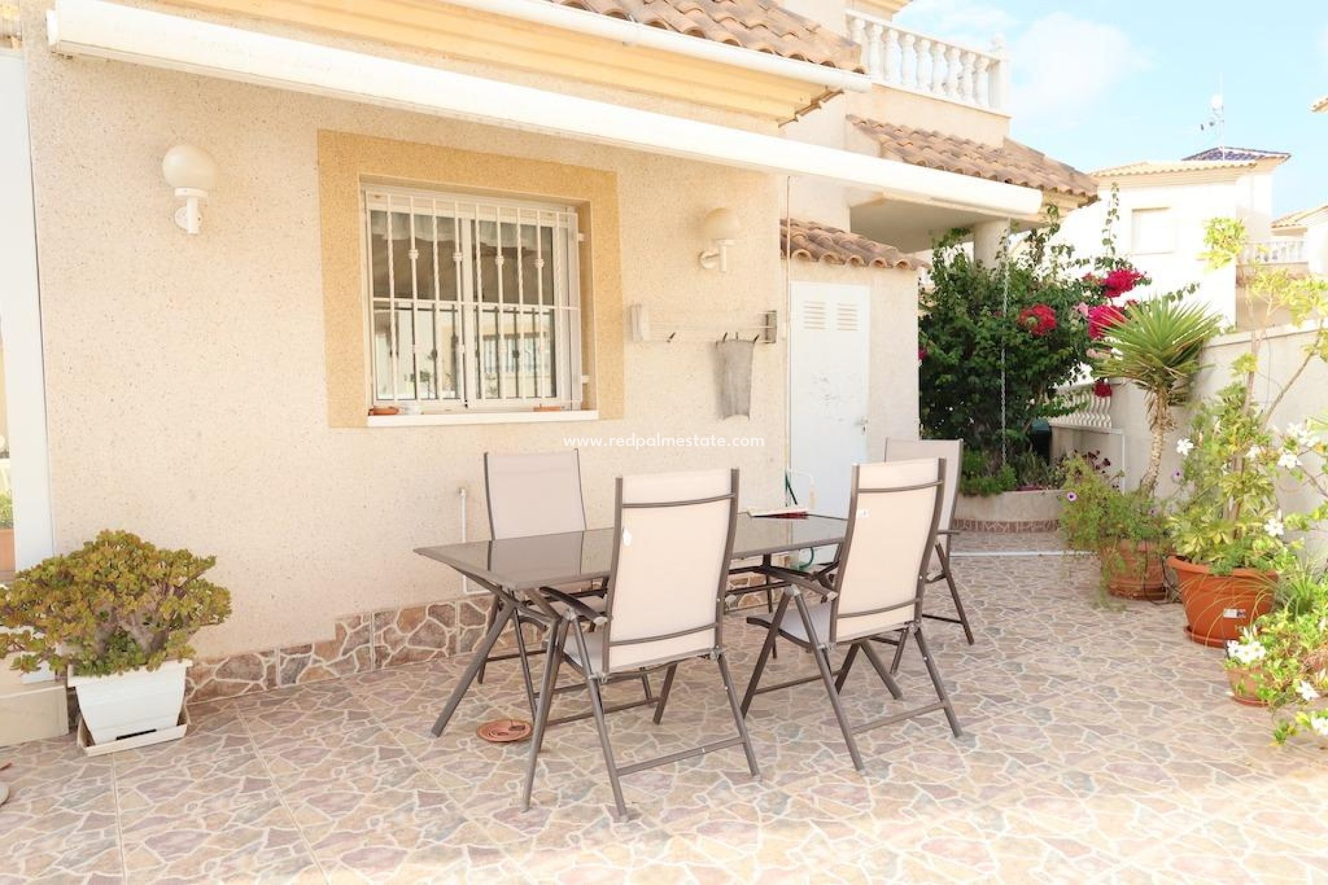 Återförsäljning - Fristående villa -
Orihuela Costa - Costa Blanca