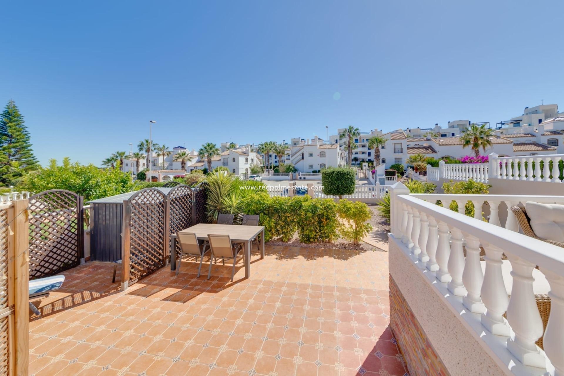 Återförsäljning - Fristående villa -
Orihuela Costa - Costa Blanca