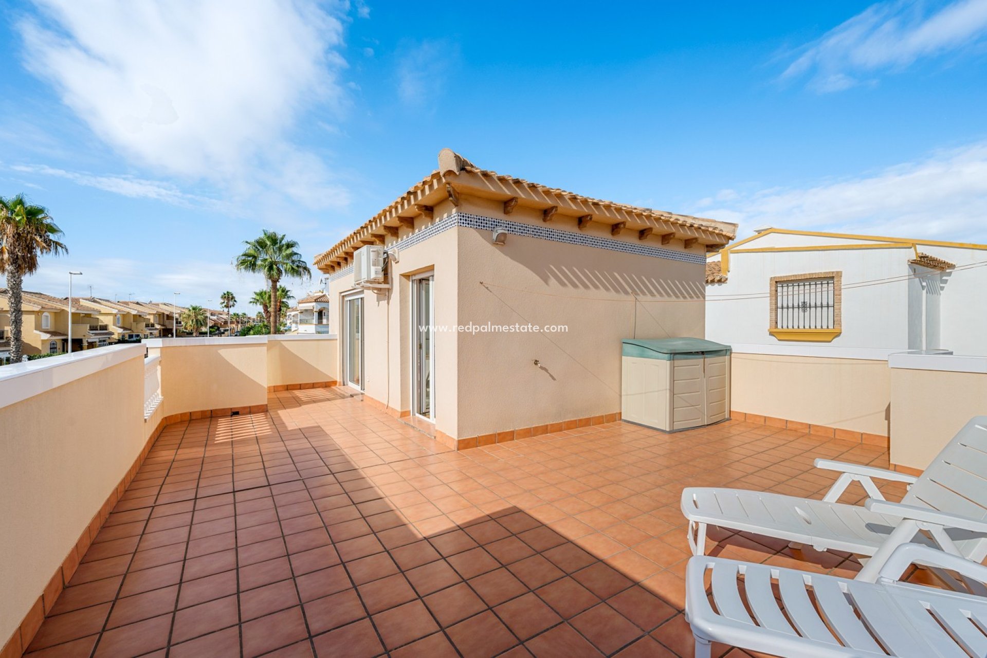 Återförsäljning - Fristående villa -
Orihuela Costa - Costa Blanca