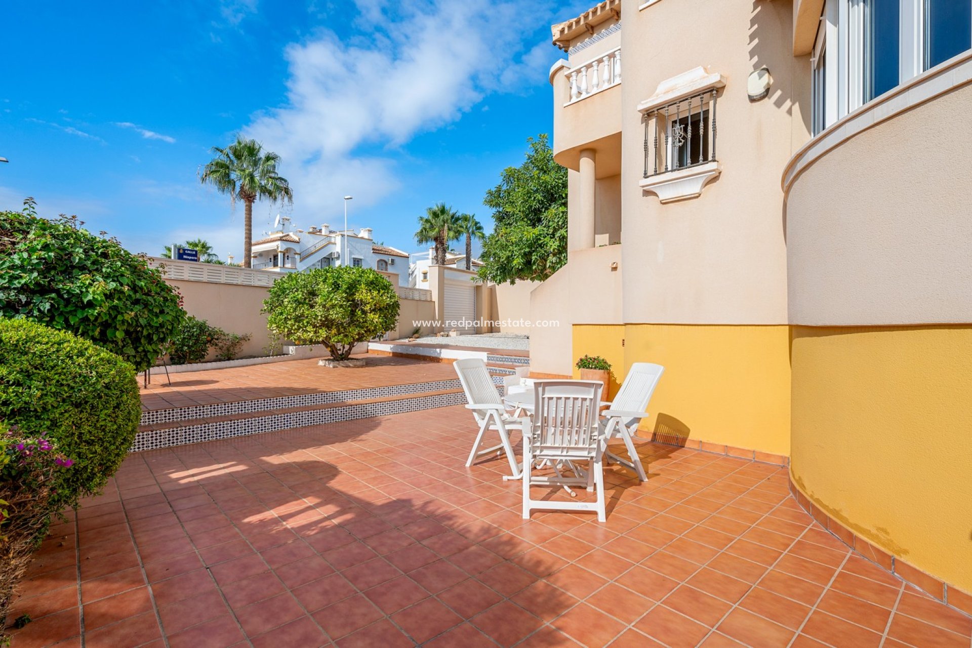 Återförsäljning - Fristående villa -
Orihuela Costa - Costa Blanca