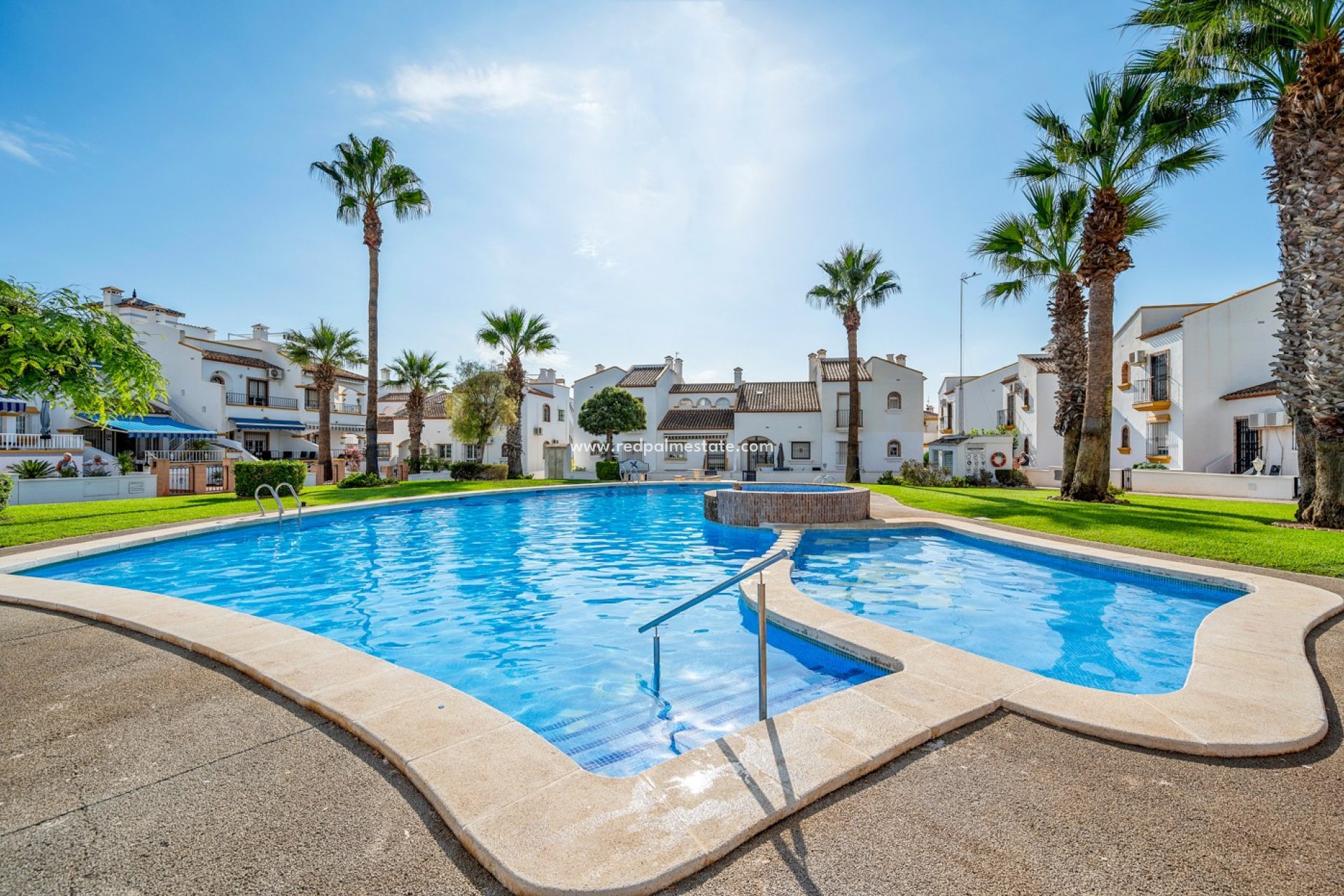 Återförsäljning - Fristående villa -
Orihuela Costa - Costa Blanca