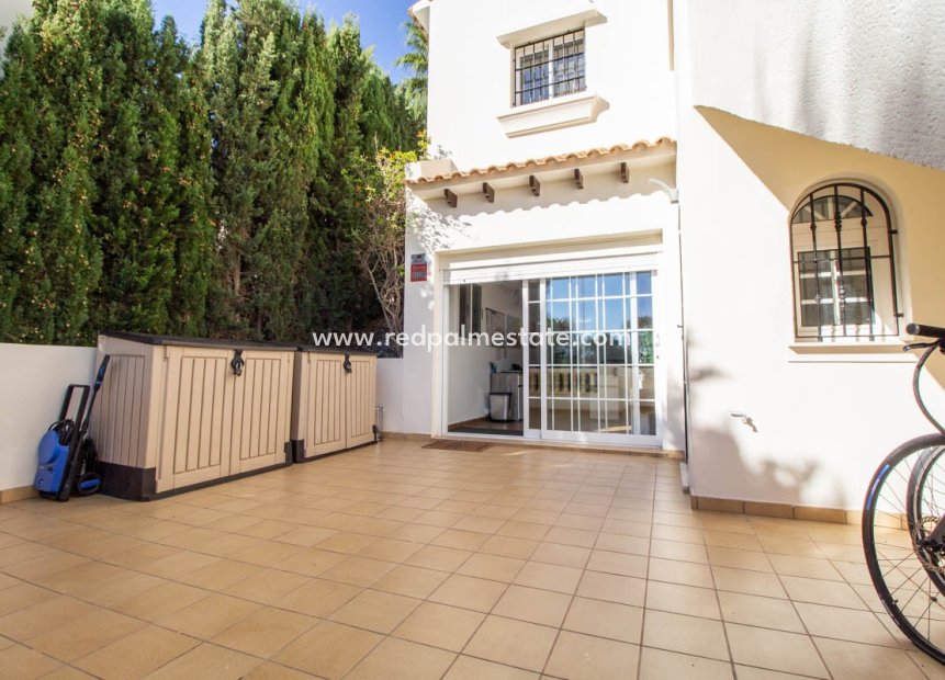 Återförsäljning - Fristående villa -
Orihuela Costa - Costa Blanca