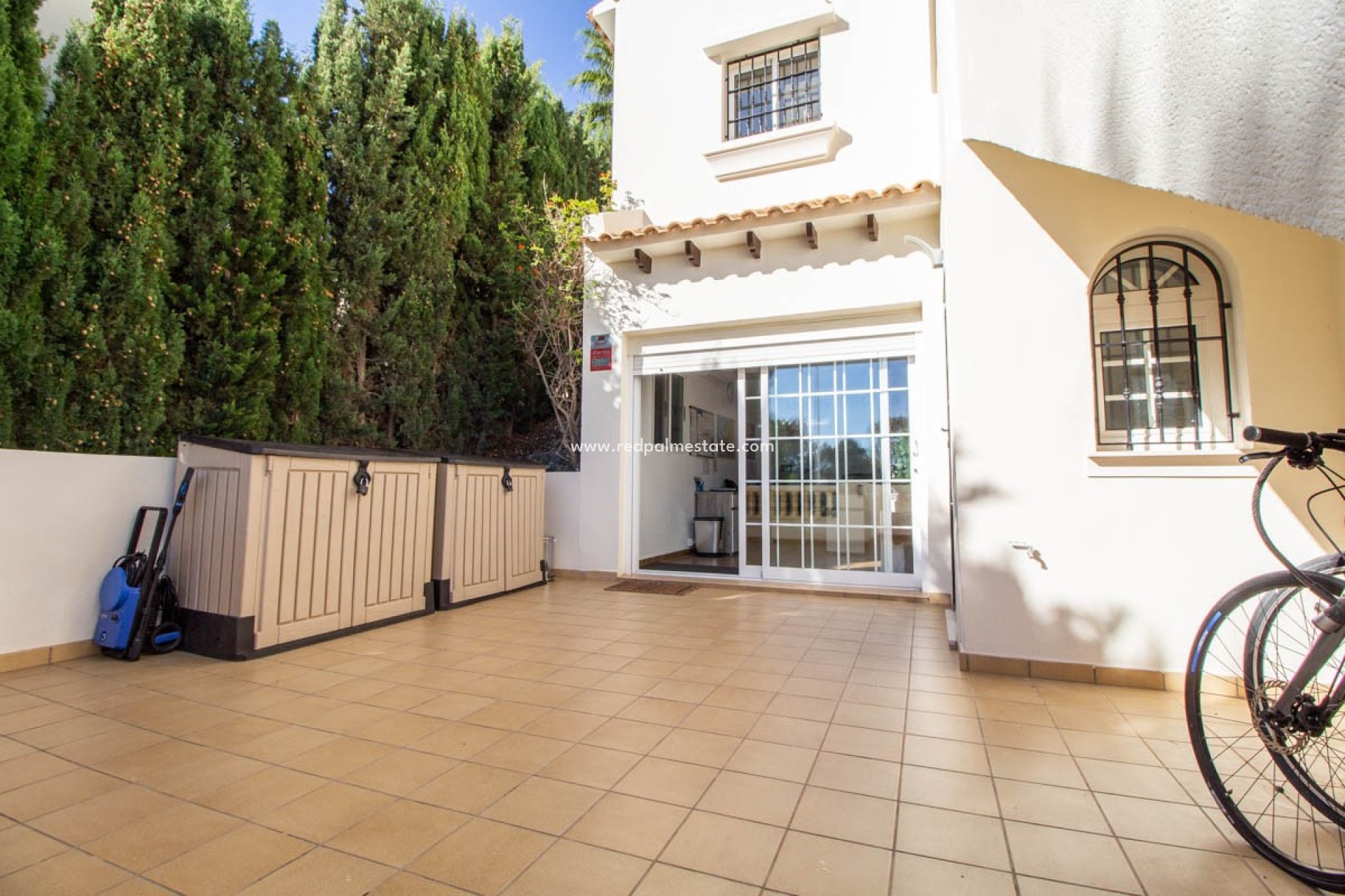 Återförsäljning - Fristående villa -
Orihuela Costa - Costa Blanca