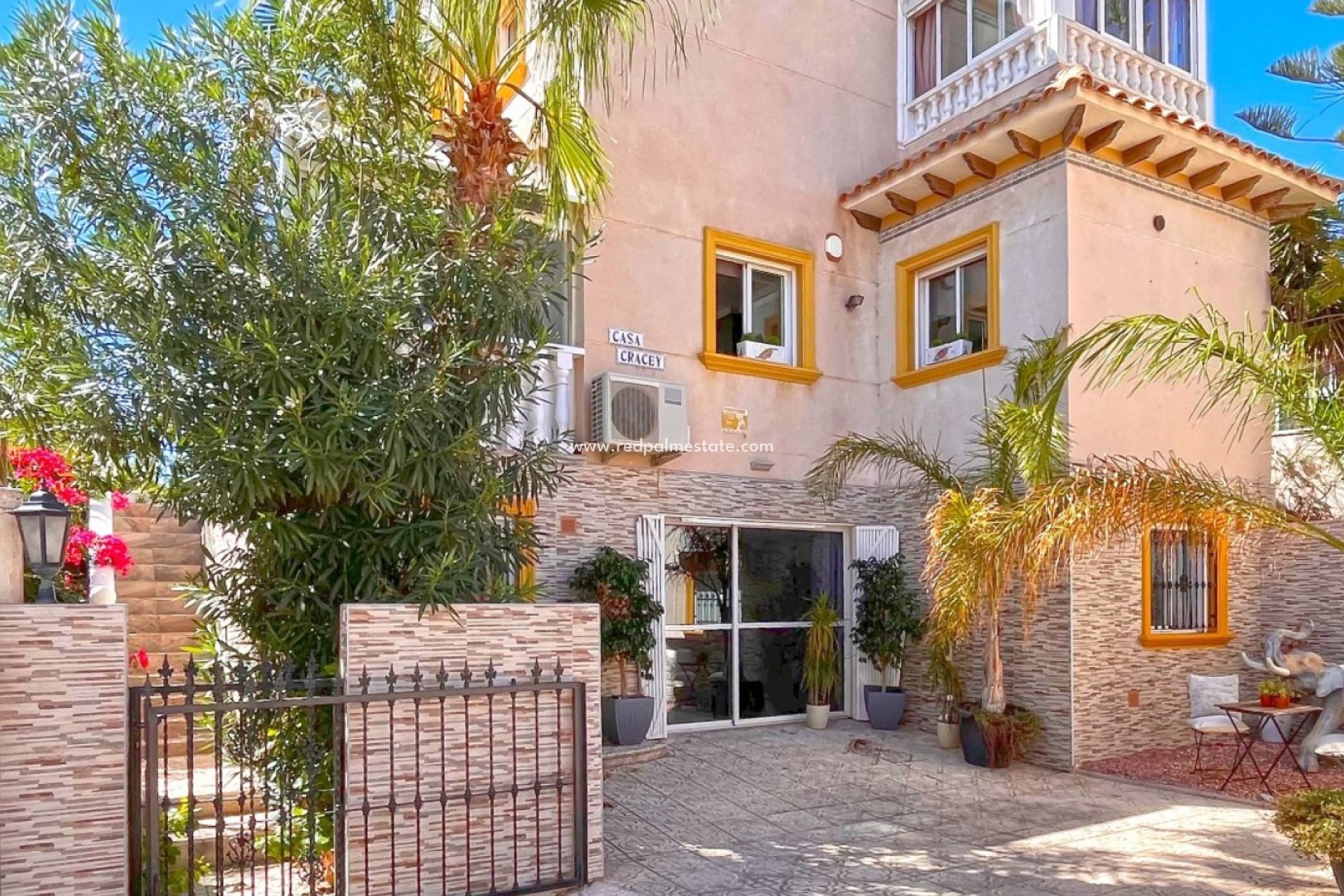 Återförsäljning - Fristående villa -
Orihuela Costa - Costa Blanca