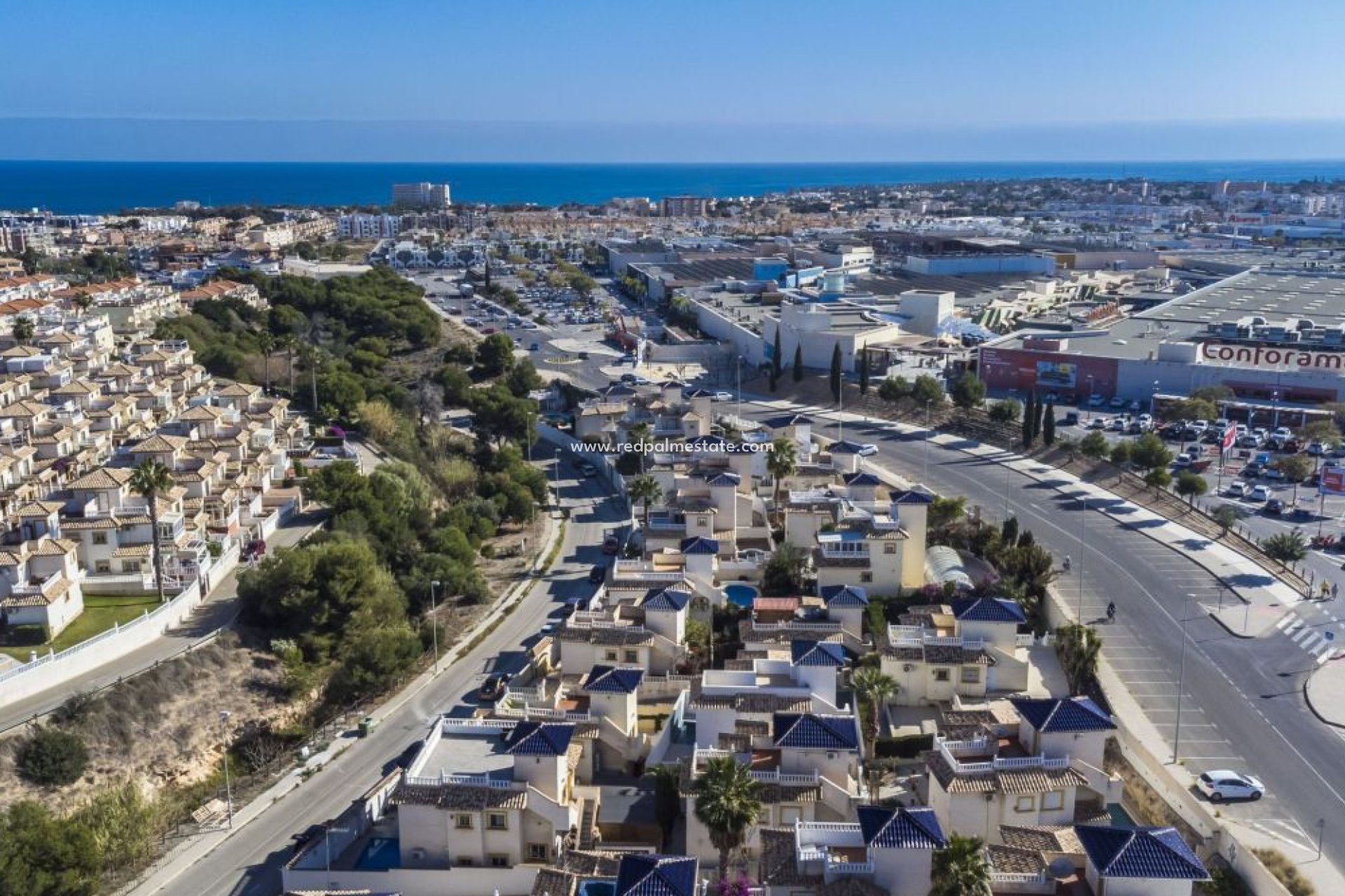 Återförsäljning - Fristående villa -
Orihuela Costa - Costa Blanca