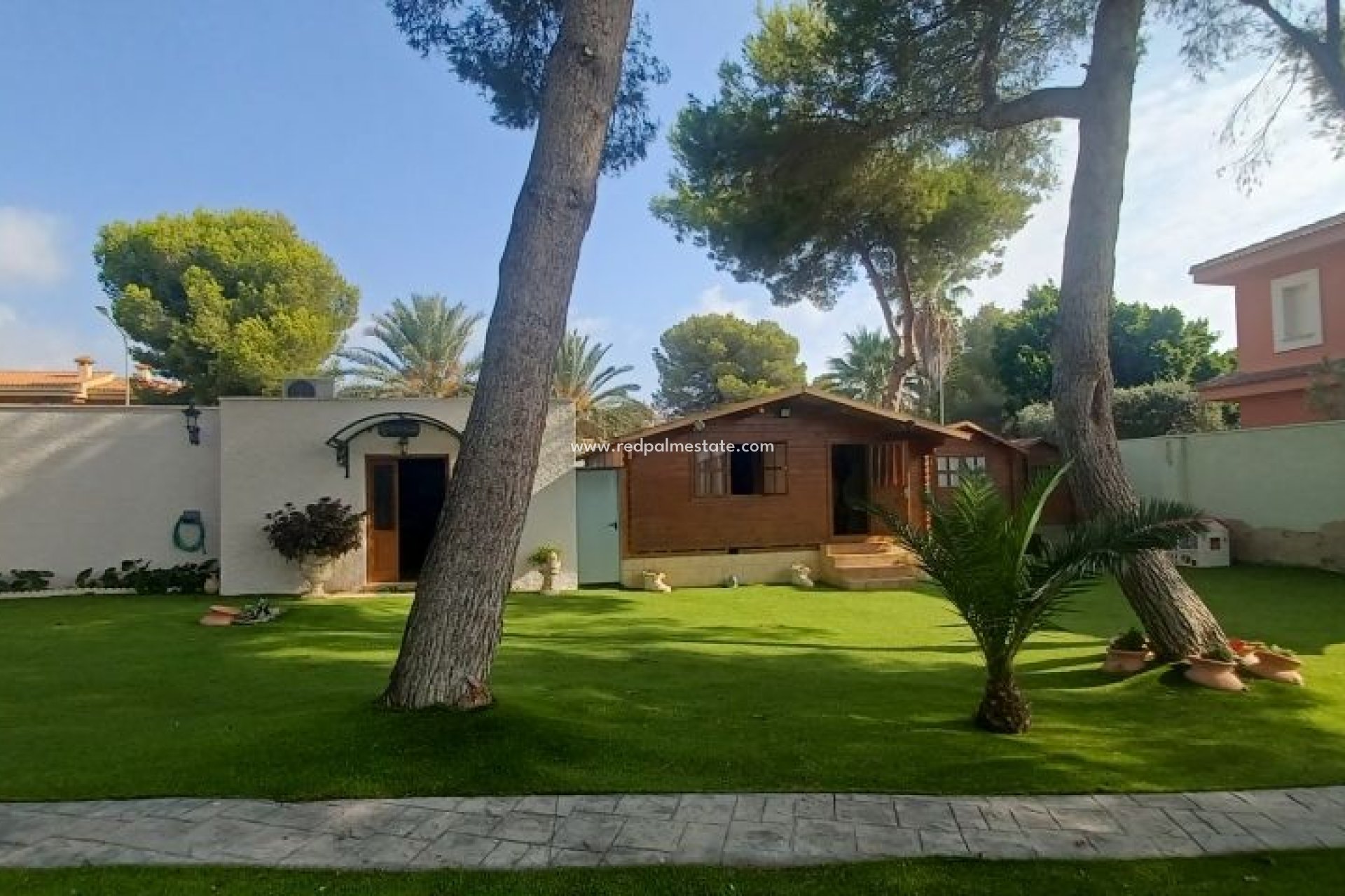 Återförsäljning - Fristående villa -
Orihuela Costa - Costa Blanca