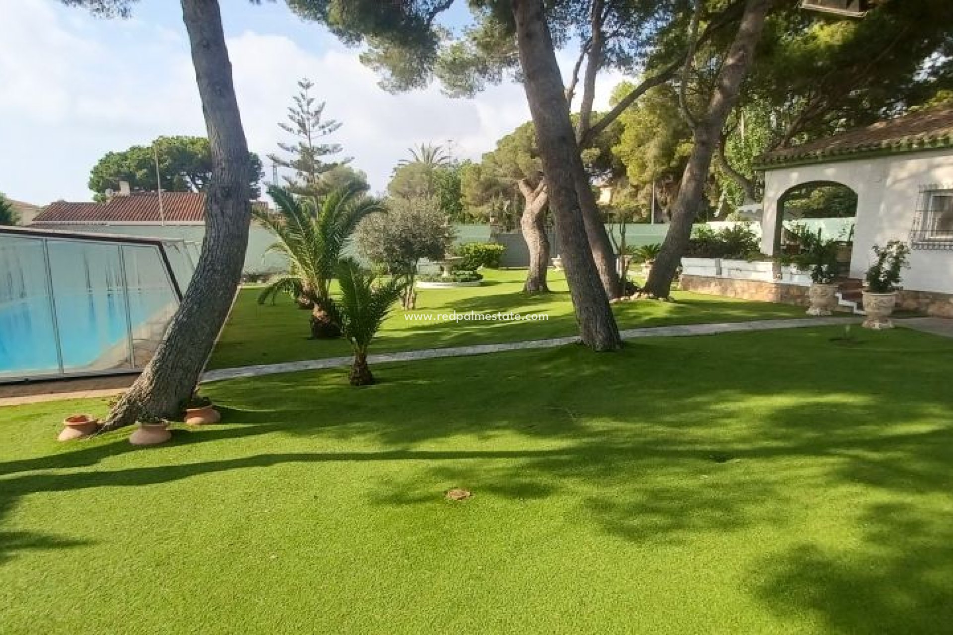 Återförsäljning - Fristående villa -
Orihuela Costa - Costa Blanca