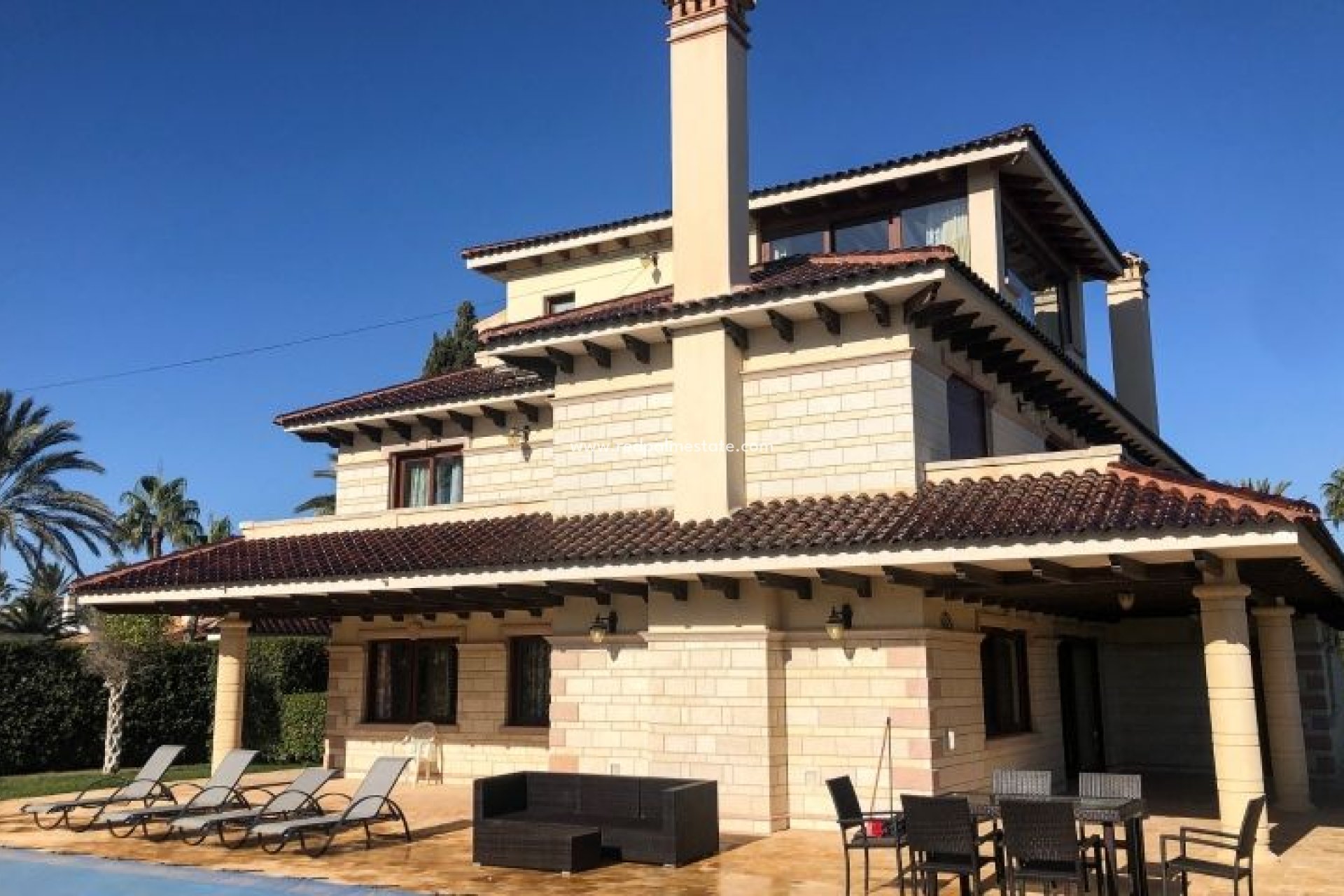 Återförsäljning - Fristående villa -
Orihuela Costa - Costa Blanca