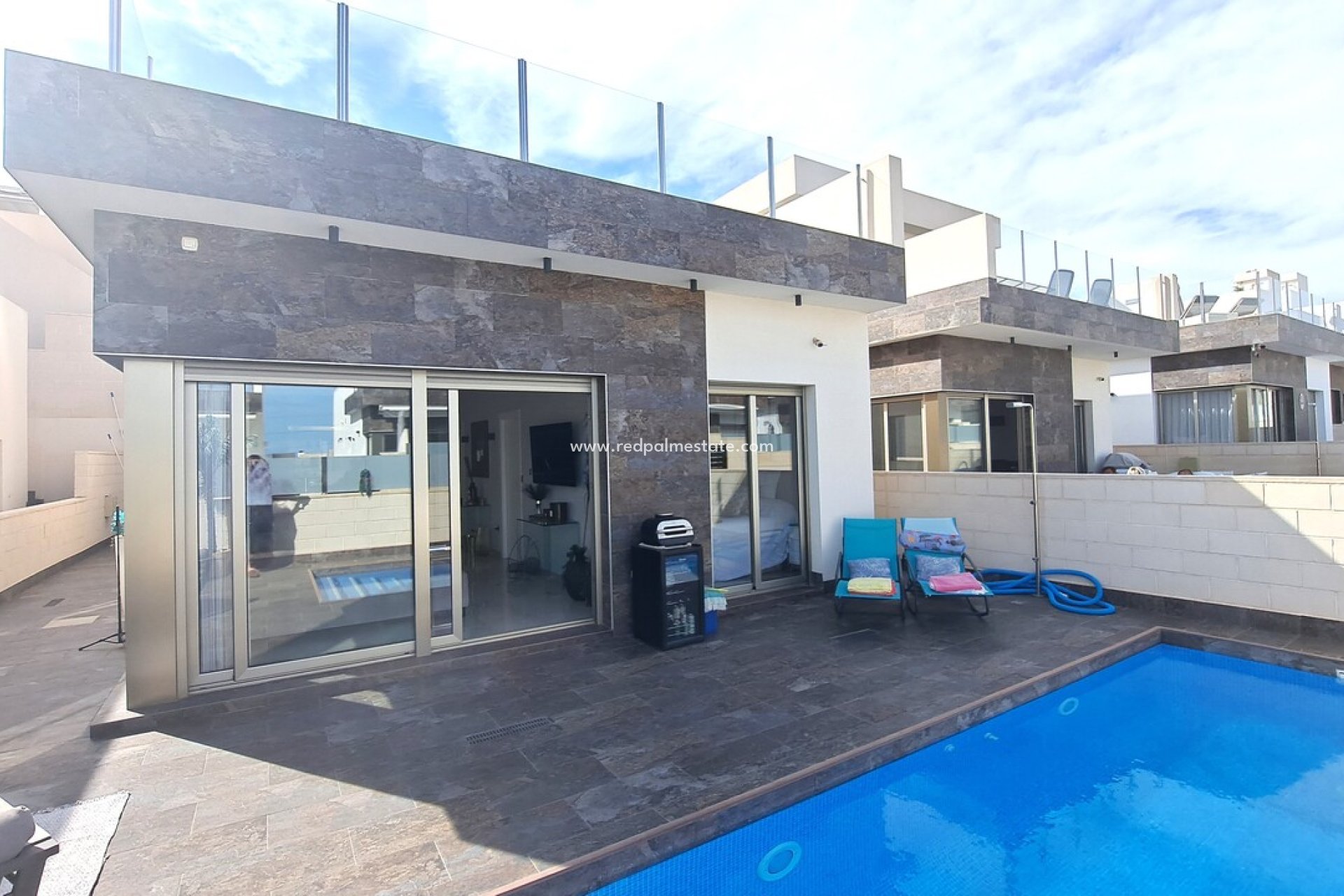 Återförsäljning - Fristående villa -
Orihuela Costa - Costa Blanca