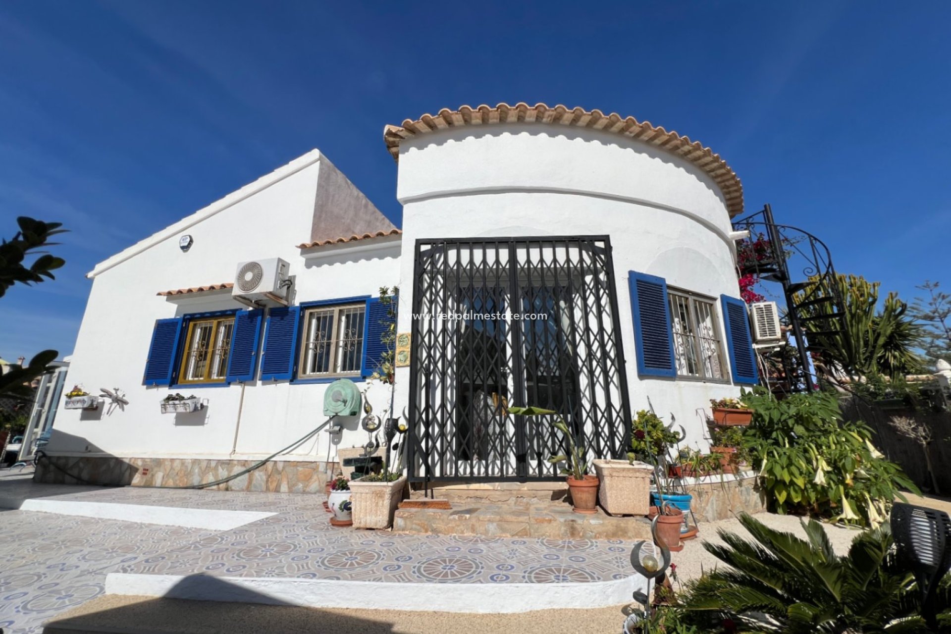 Återförsäljning - Fristående villa -
Orihuela Costa - Costa Blanca