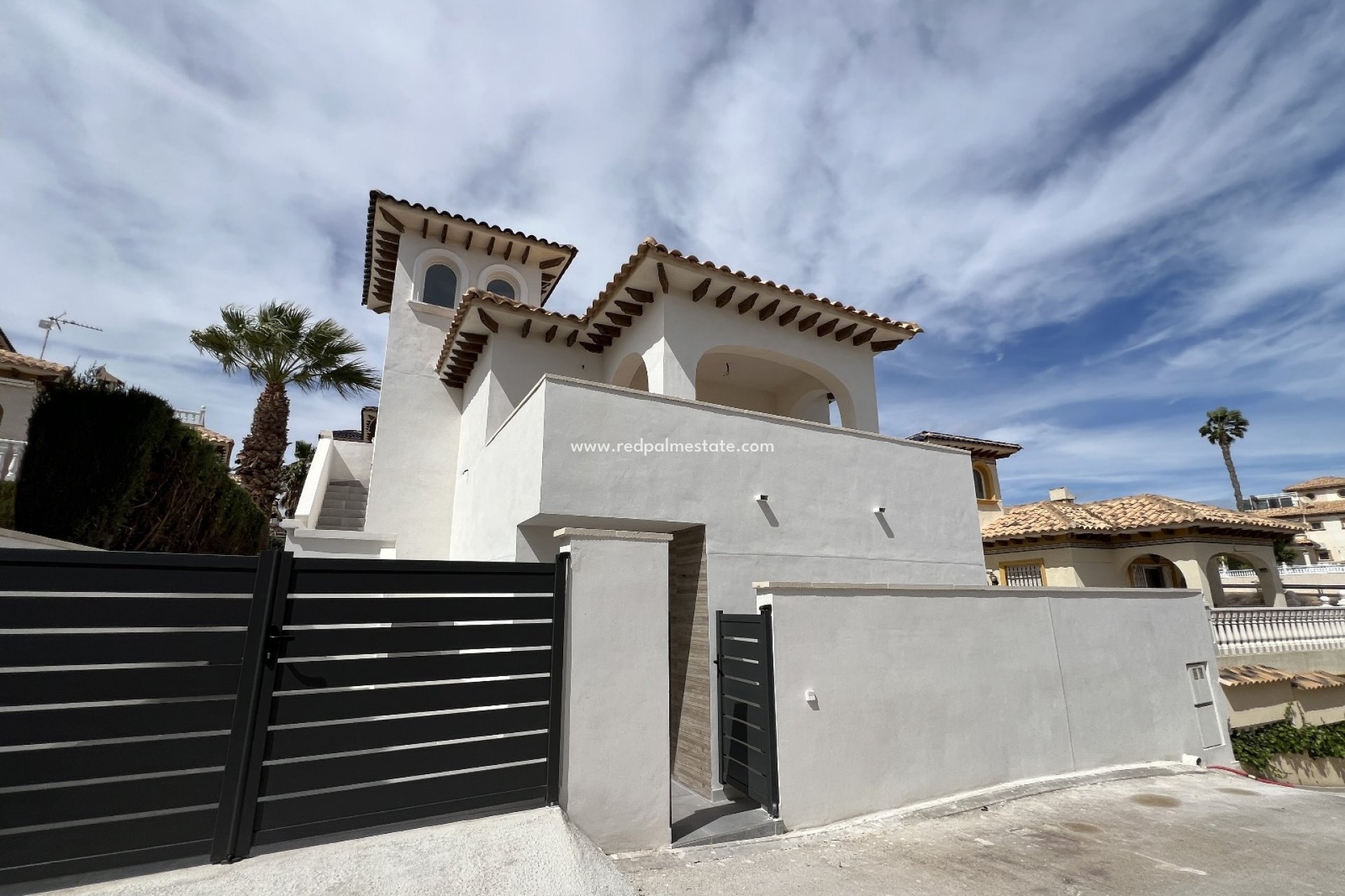 Återförsäljning - Fristående villa -
Orihuela Costa - Costa Blanca