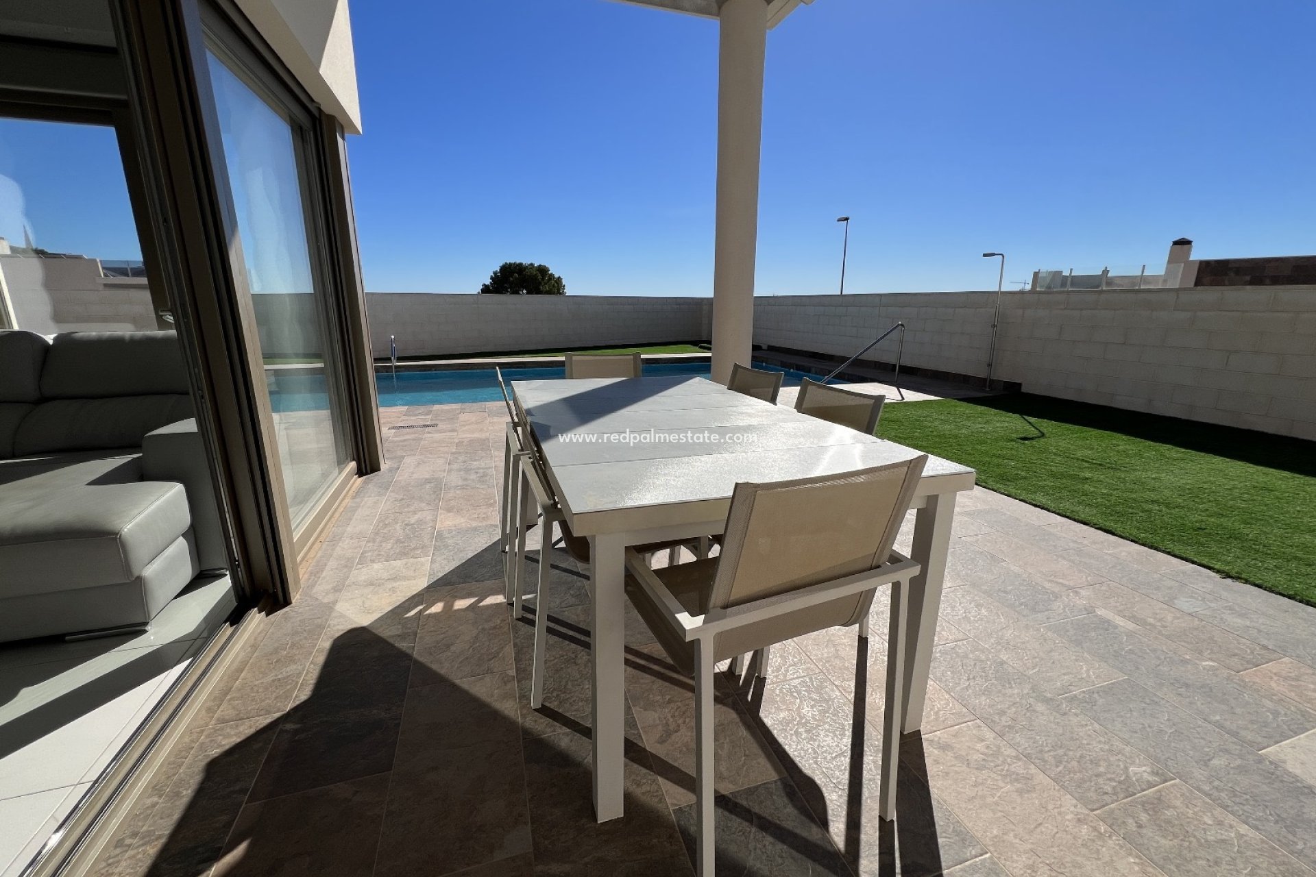 Återförsäljning - Fristående villa -
Orihuela Costa - Costa Blanca