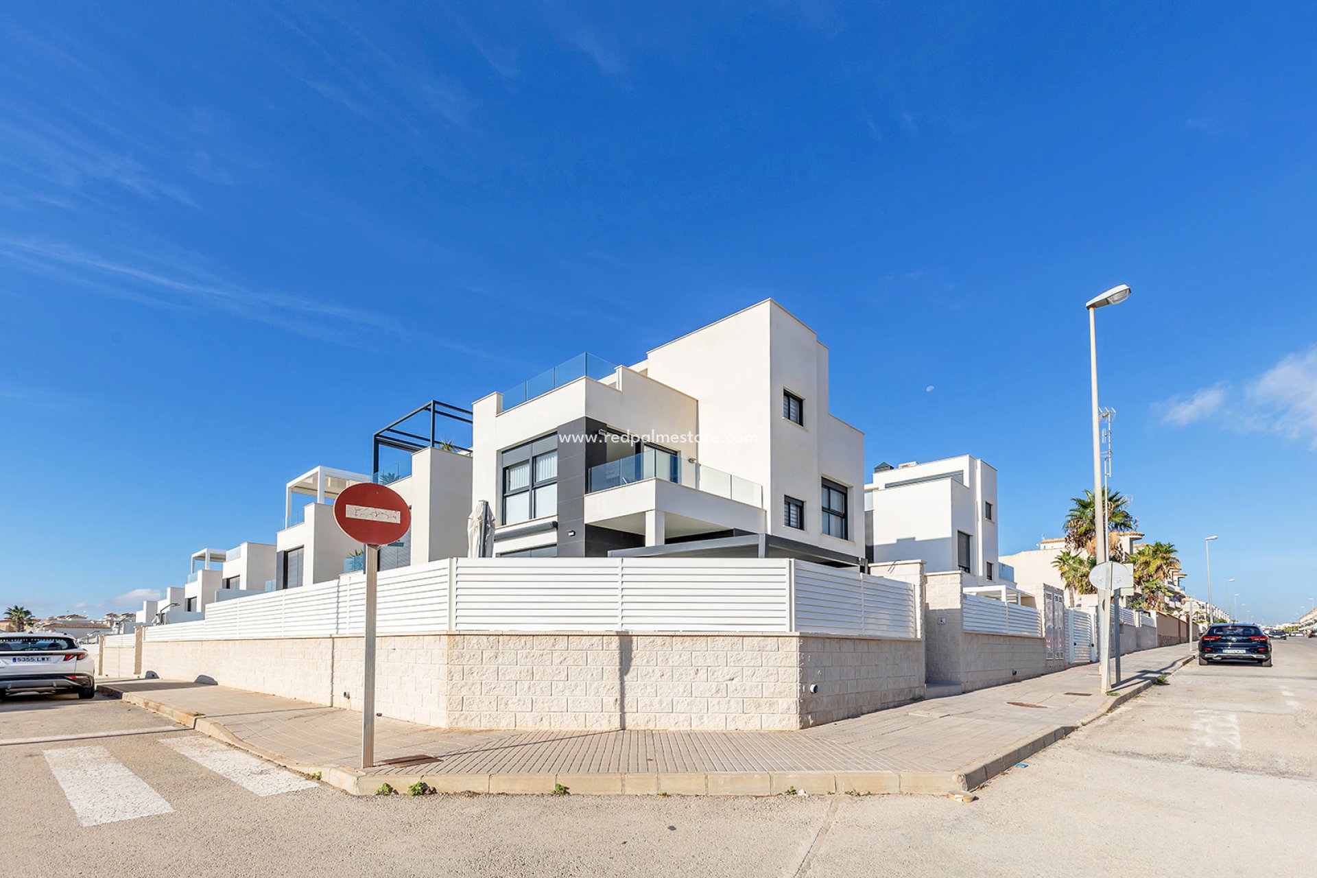 Återförsäljning - Fristående villa -
Orihuela Costa - Costa Blanca