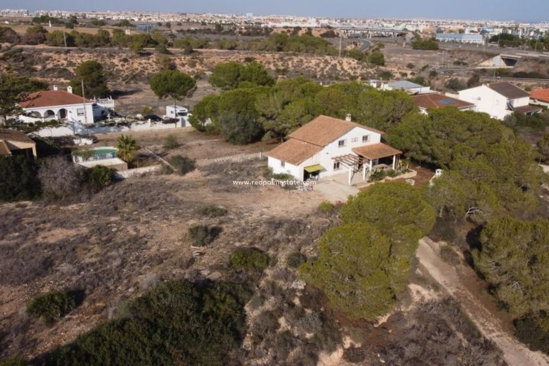 Återförsäljning - Fristående villa -
Orihuela Costa - Costa Blanca