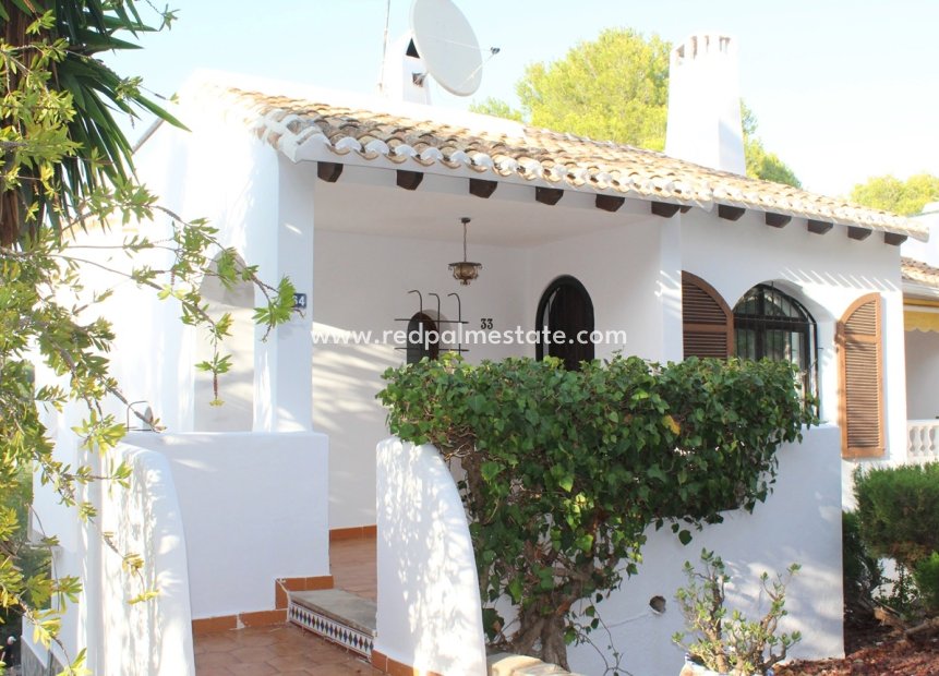 Återförsäljning - Fristående villa -
Orihuela Costa - Costa Blanca