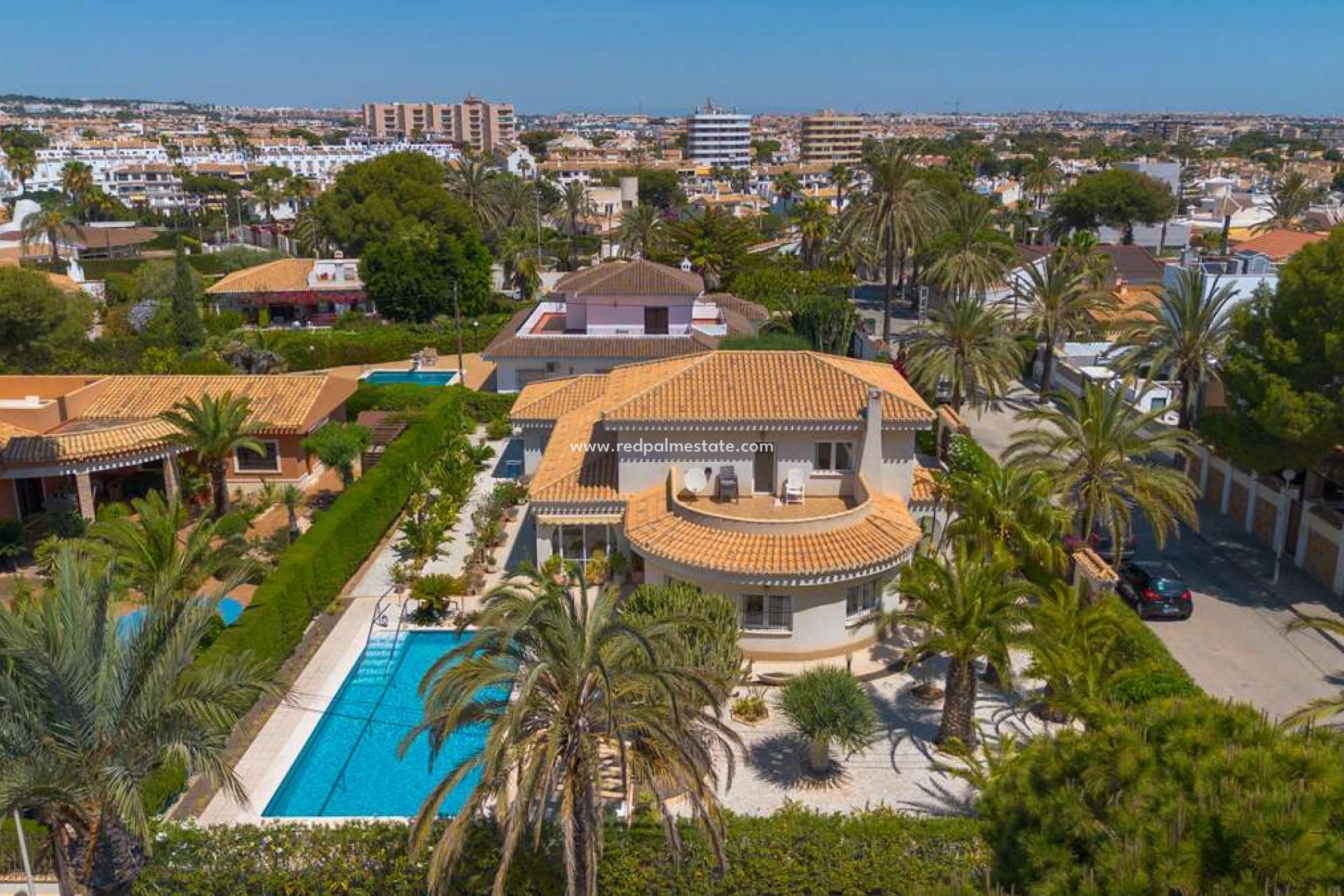 Återförsäljning - Fristående villa -
Orihuela Costa - Costa Blanca