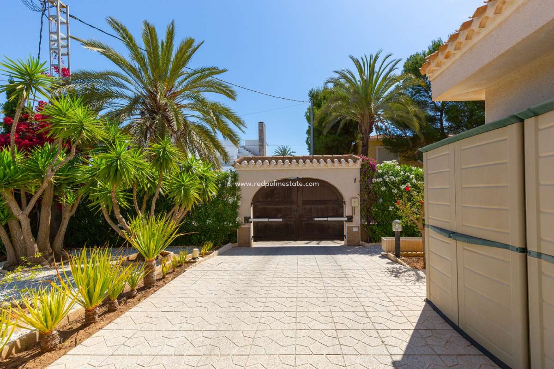 Återförsäljning - Fristående villa -
Orihuela Costa - Costa Blanca