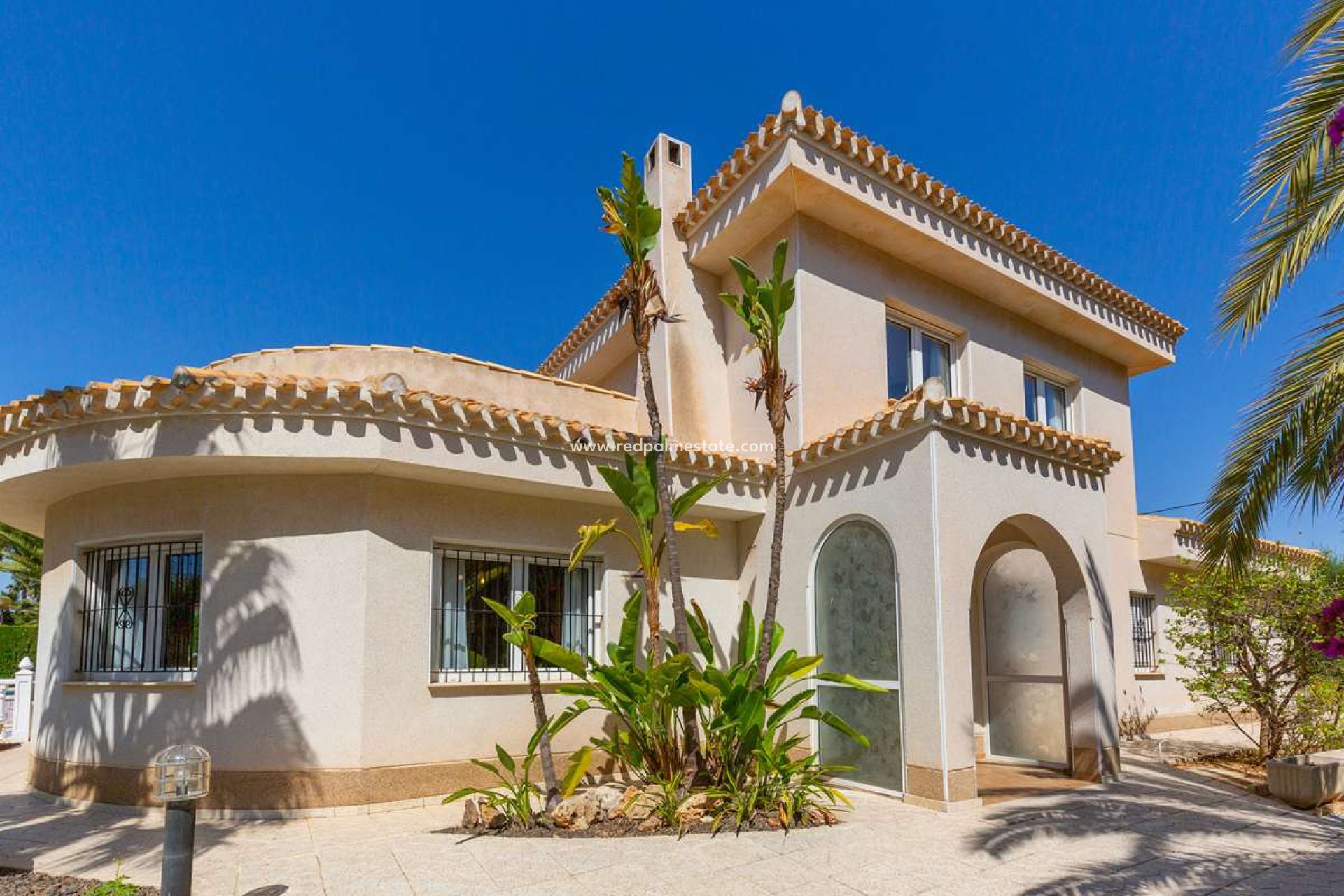 Återförsäljning - Fristående villa -
Orihuela Costa - Costa Blanca