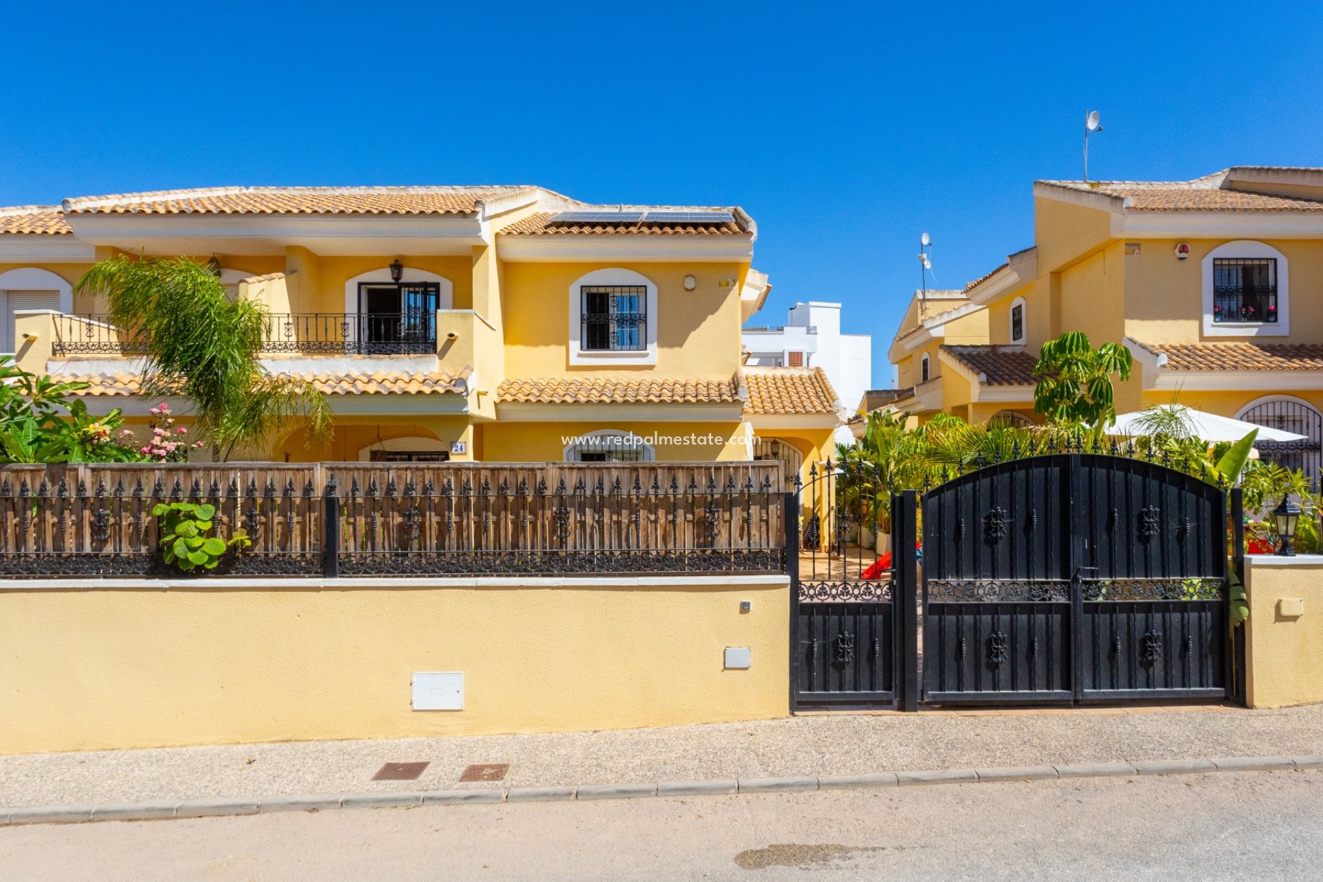 Återförsäljning - Fristående villa -
Orihuela Costa - Costa Blanca