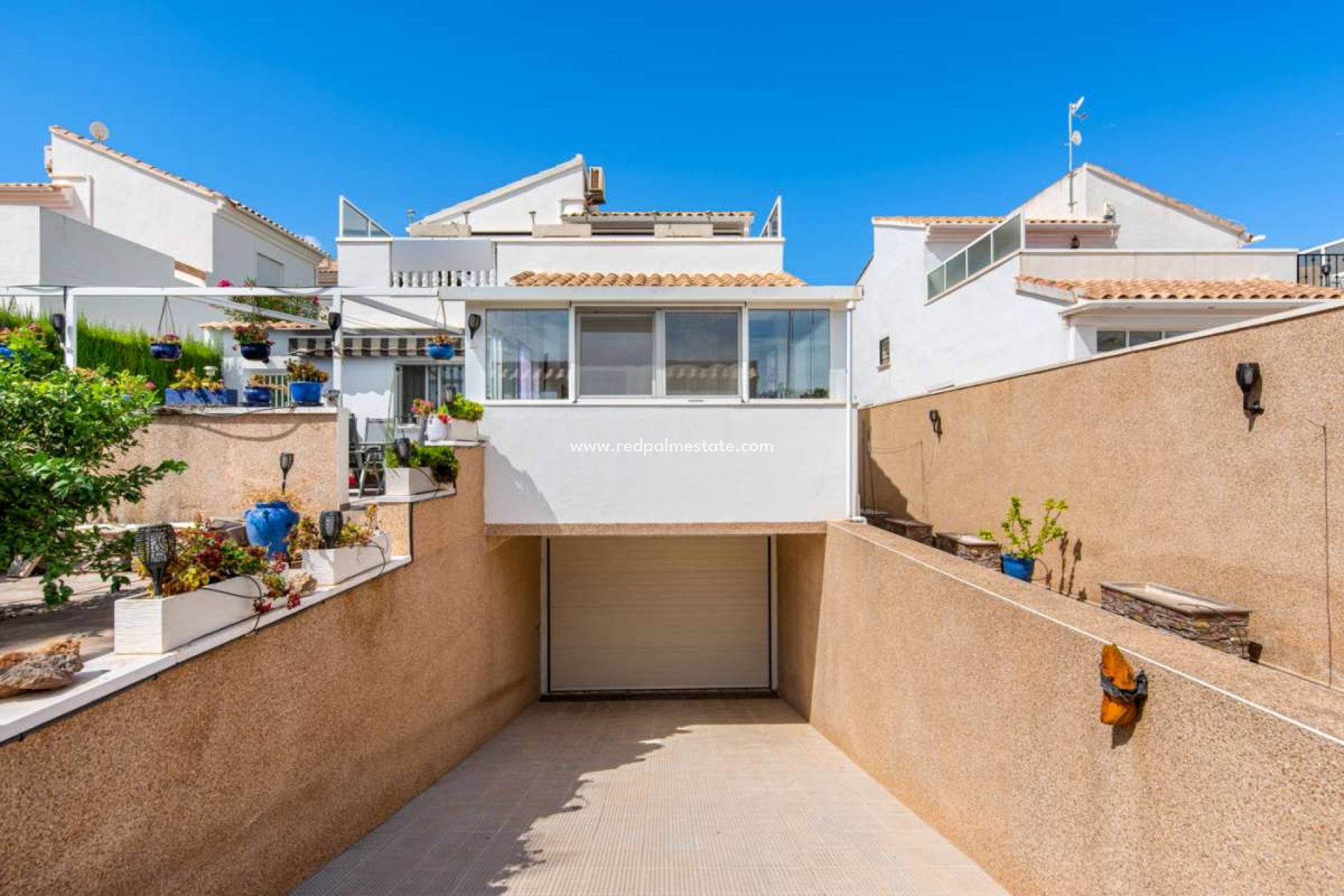 Återförsäljning - Fristående villa -
Orihuela Costa - Costa Blanca