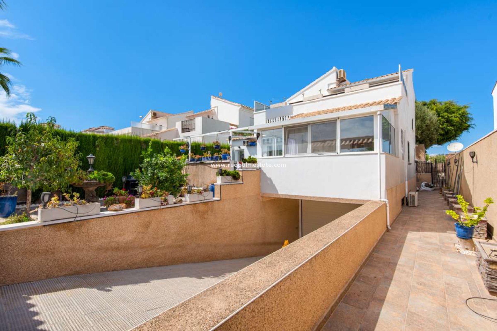 Återförsäljning - Fristående villa -
Orihuela Costa - Costa Blanca